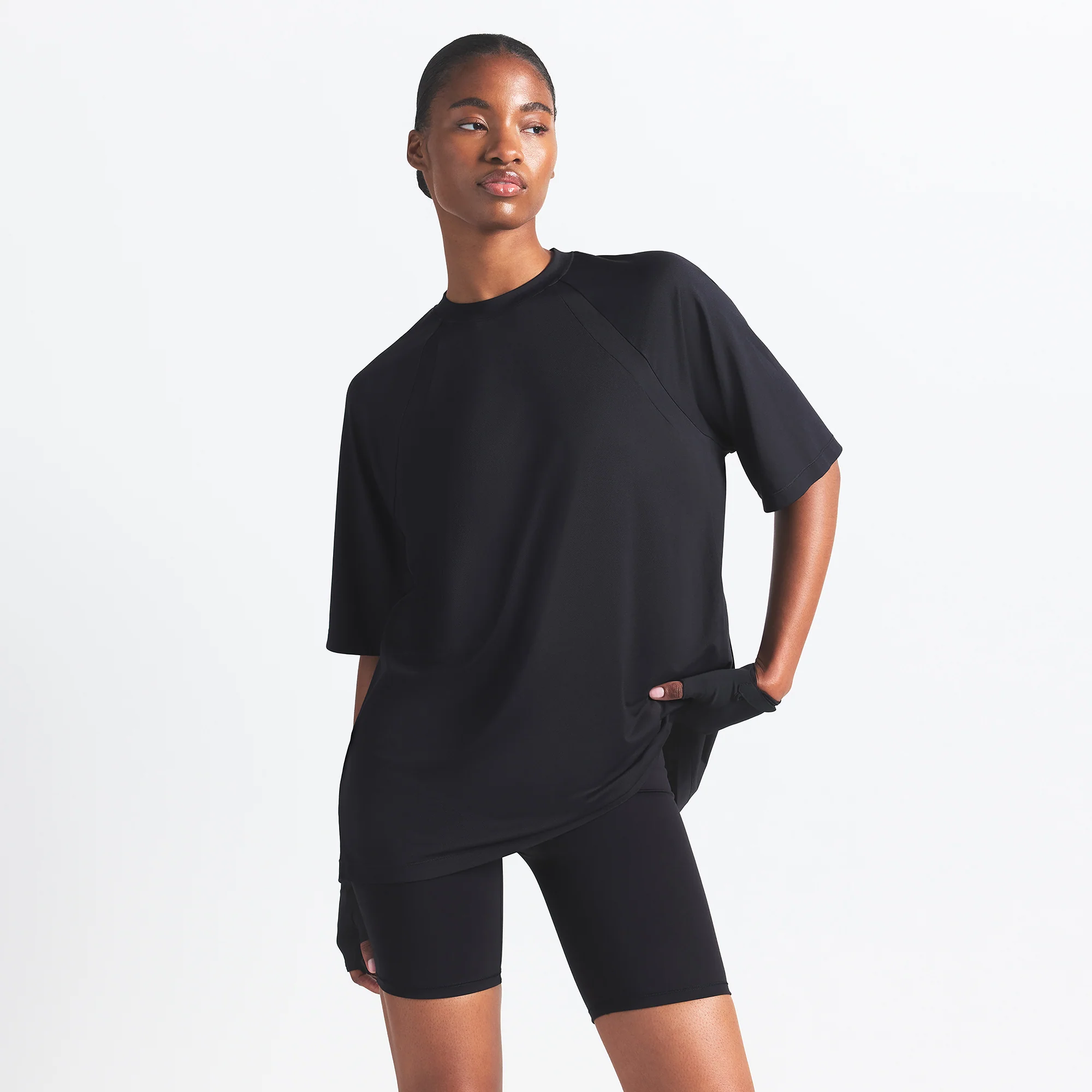 NikeSKIMS AIRY OVERSIZED TEE | OBSIDIAN - Image 3