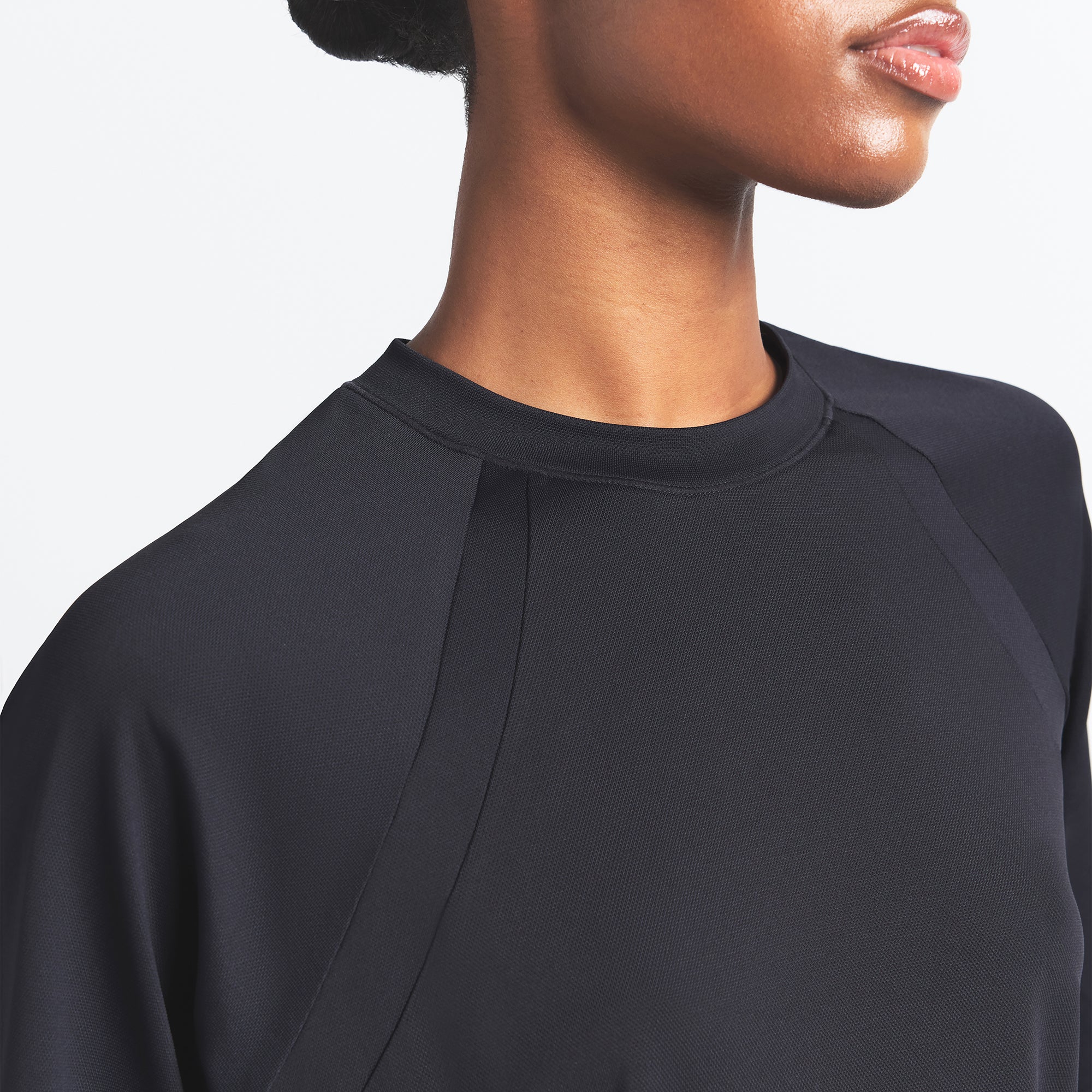 NikeSKIMS AIRY OVERSIZED TEE | OBSIDIAN - Image 4
