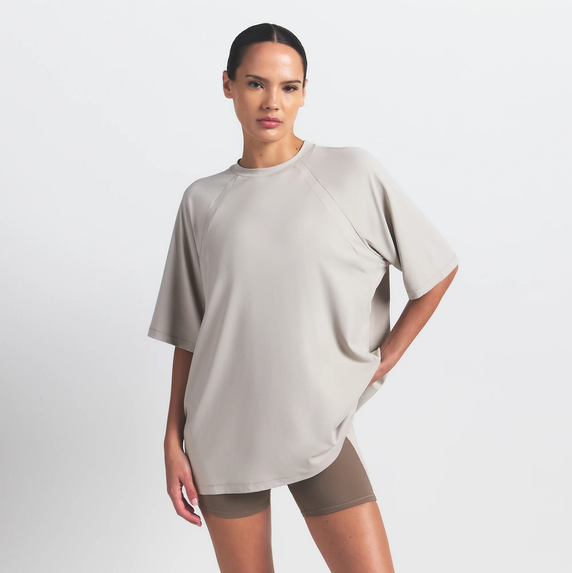 NikeSKIMS AIRY OVERSIZED TEE | STONE - Image 5