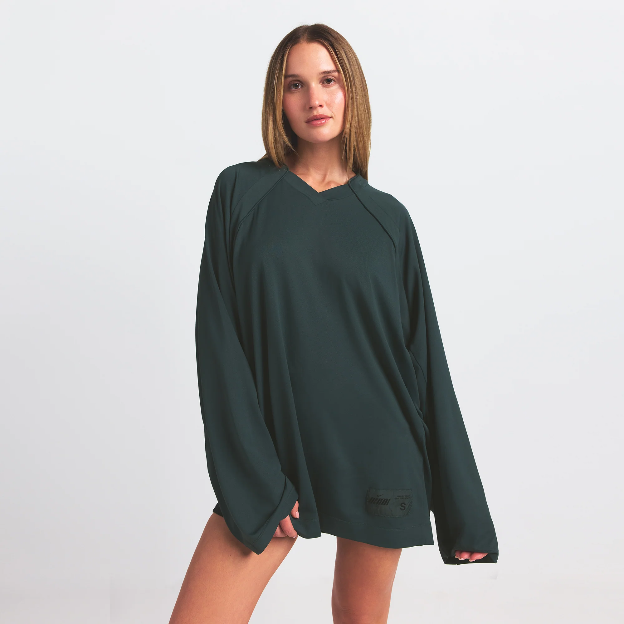 NikeSKIMS AIRY V-NECK OVERSIZED LONG SLEEVE TOP | DARK TEAL - Image 3