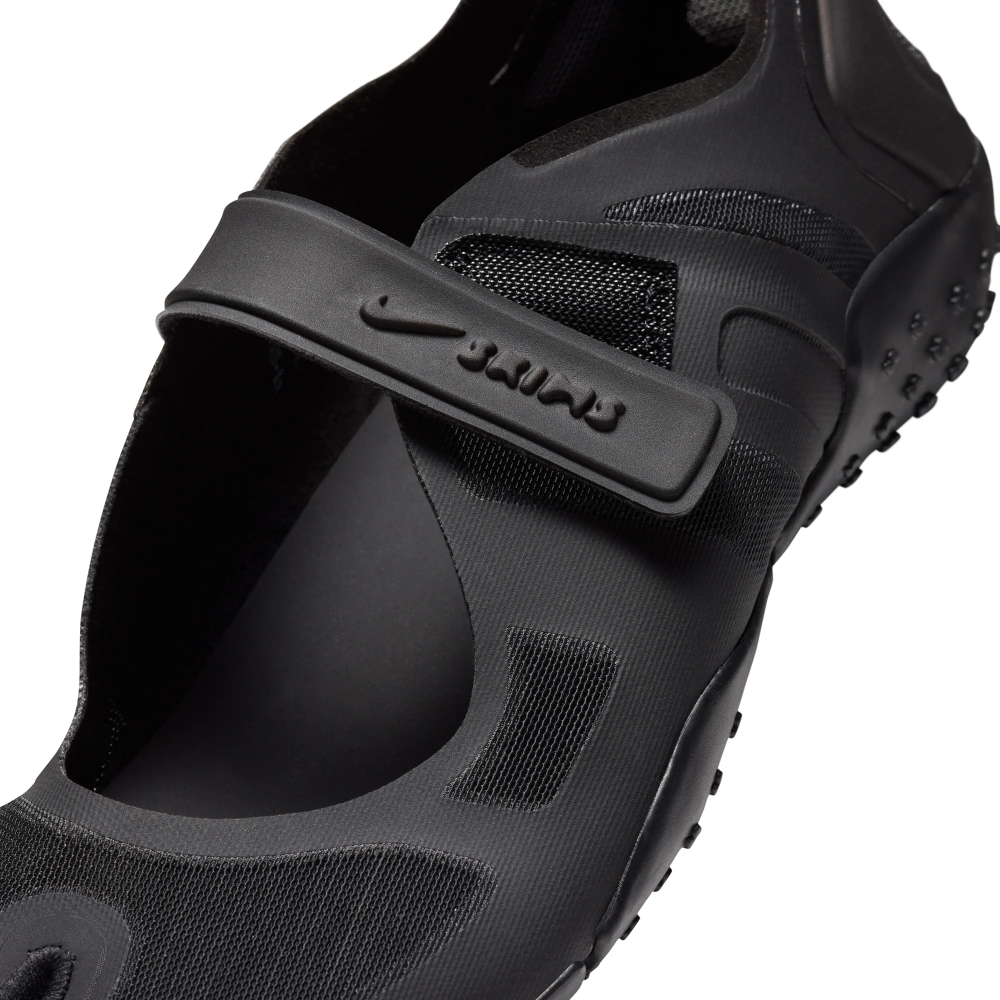 NikeSKIMS FOOTWEAR RIFT MESH | BLACK - Image 4