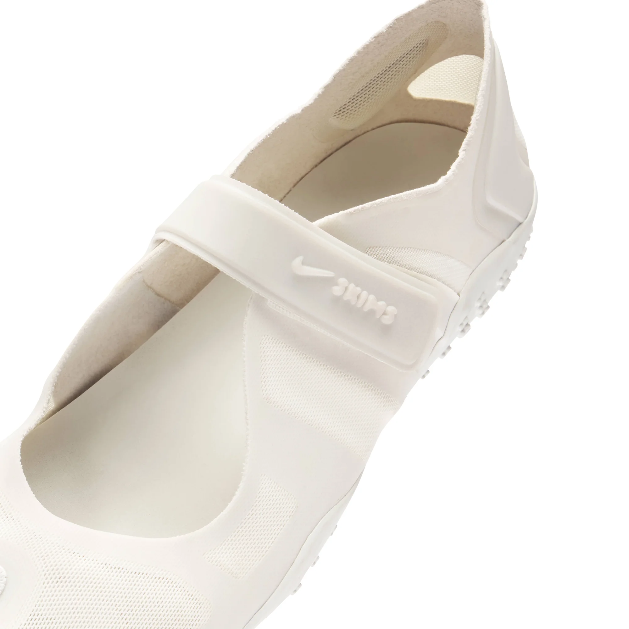 NikeSKIMS FOOTWEAR RIFT MESH | LT BONE - Image 11