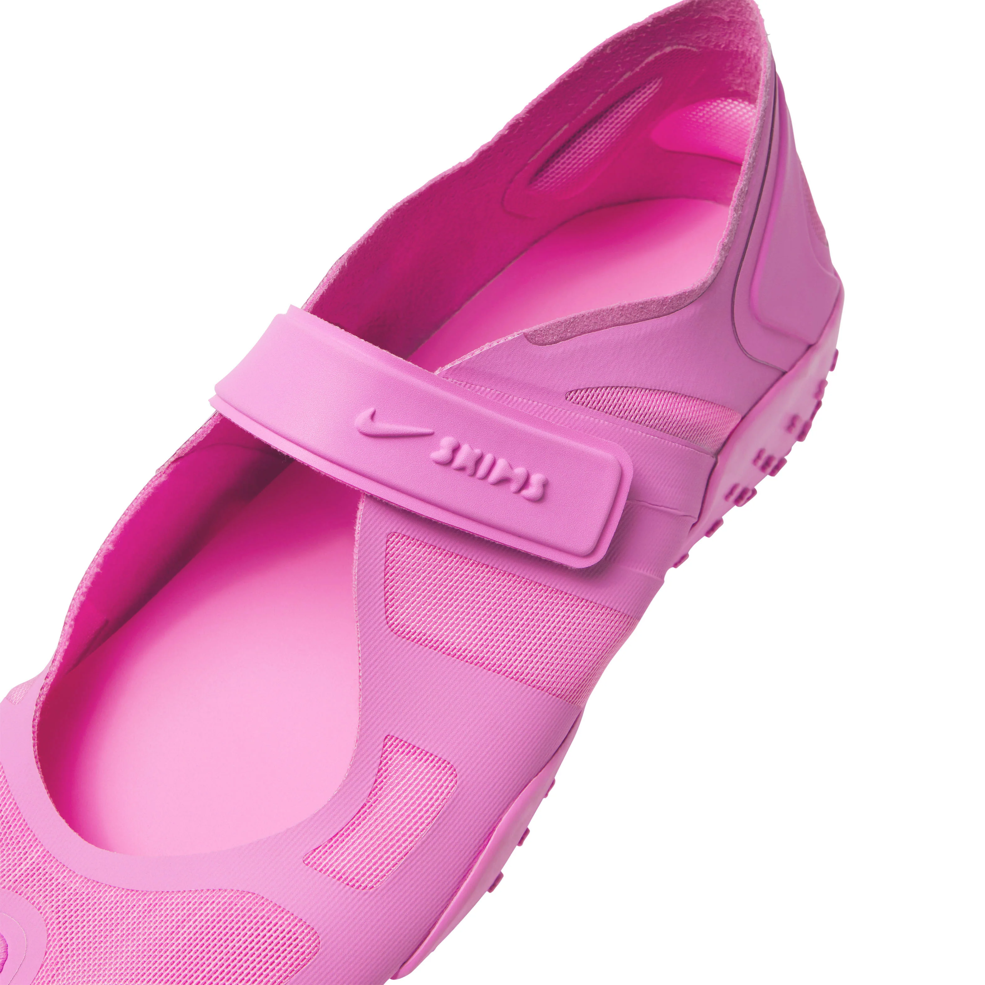 NikeSKIMS FOOTWEAR RIFT MESH | PSYCHIC PINK - Image 4
