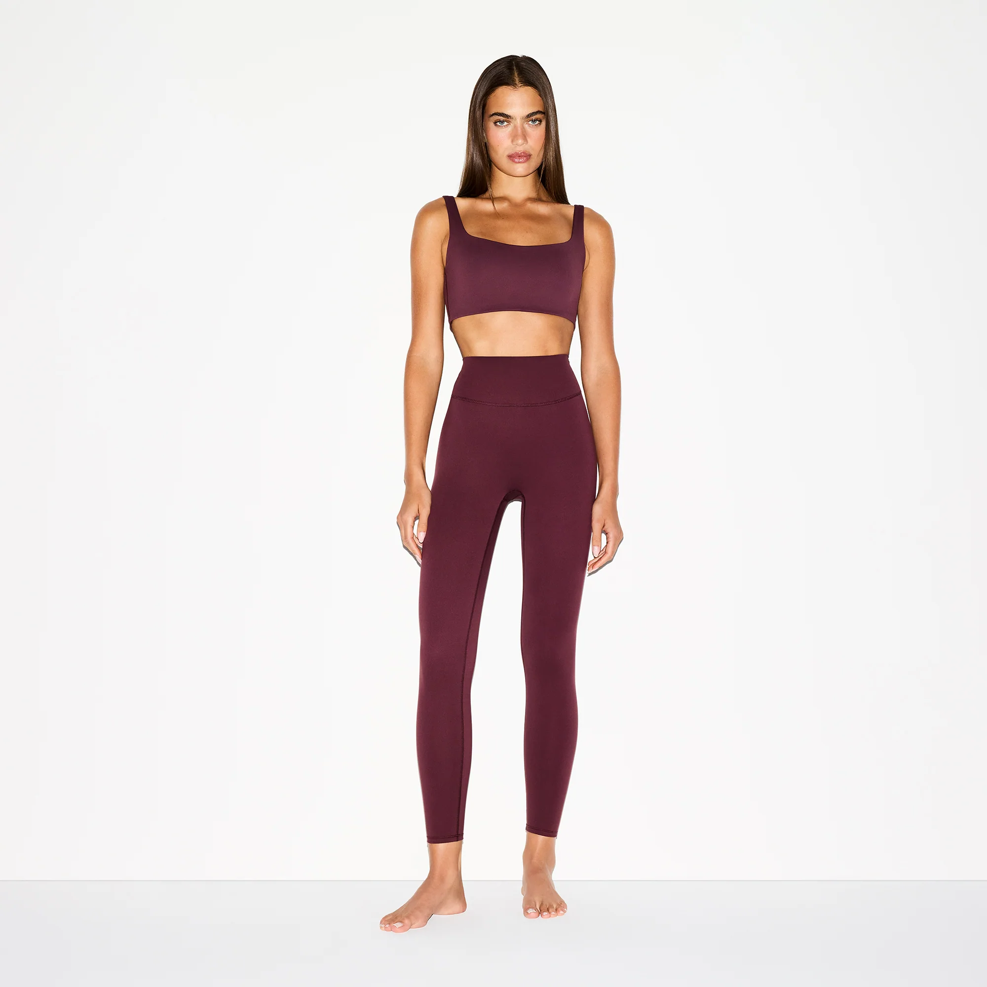 NikeSKIMS MATTE 26" LEGGING | CURRANT - Image 4