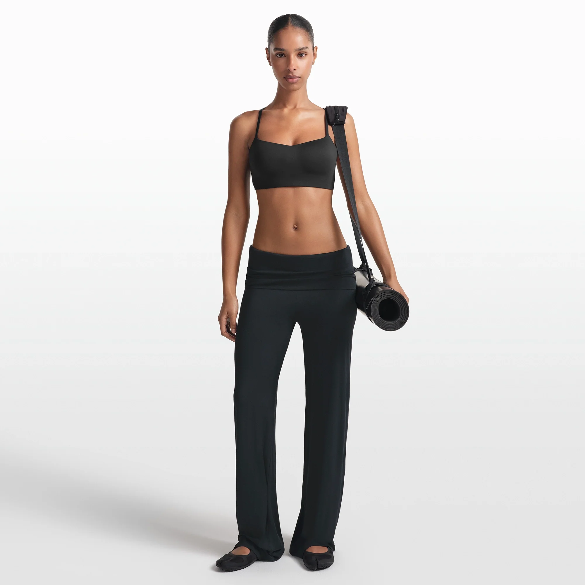 NikeSKIMS MATTE CONTOUR CAMI BRA | OBSIDIAN - Image 2