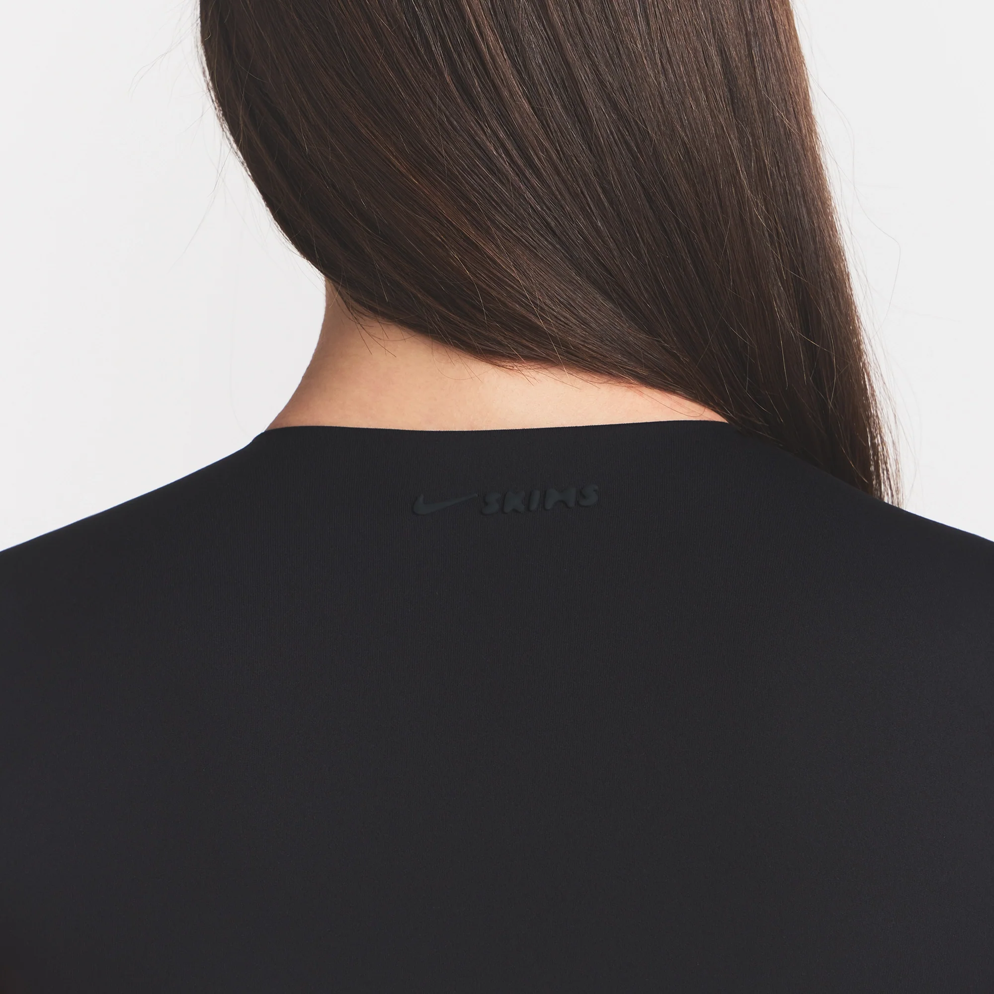 NikeSKIMS MATTE CROPPED CORSET TEE | OBSIDIAN - Image 5