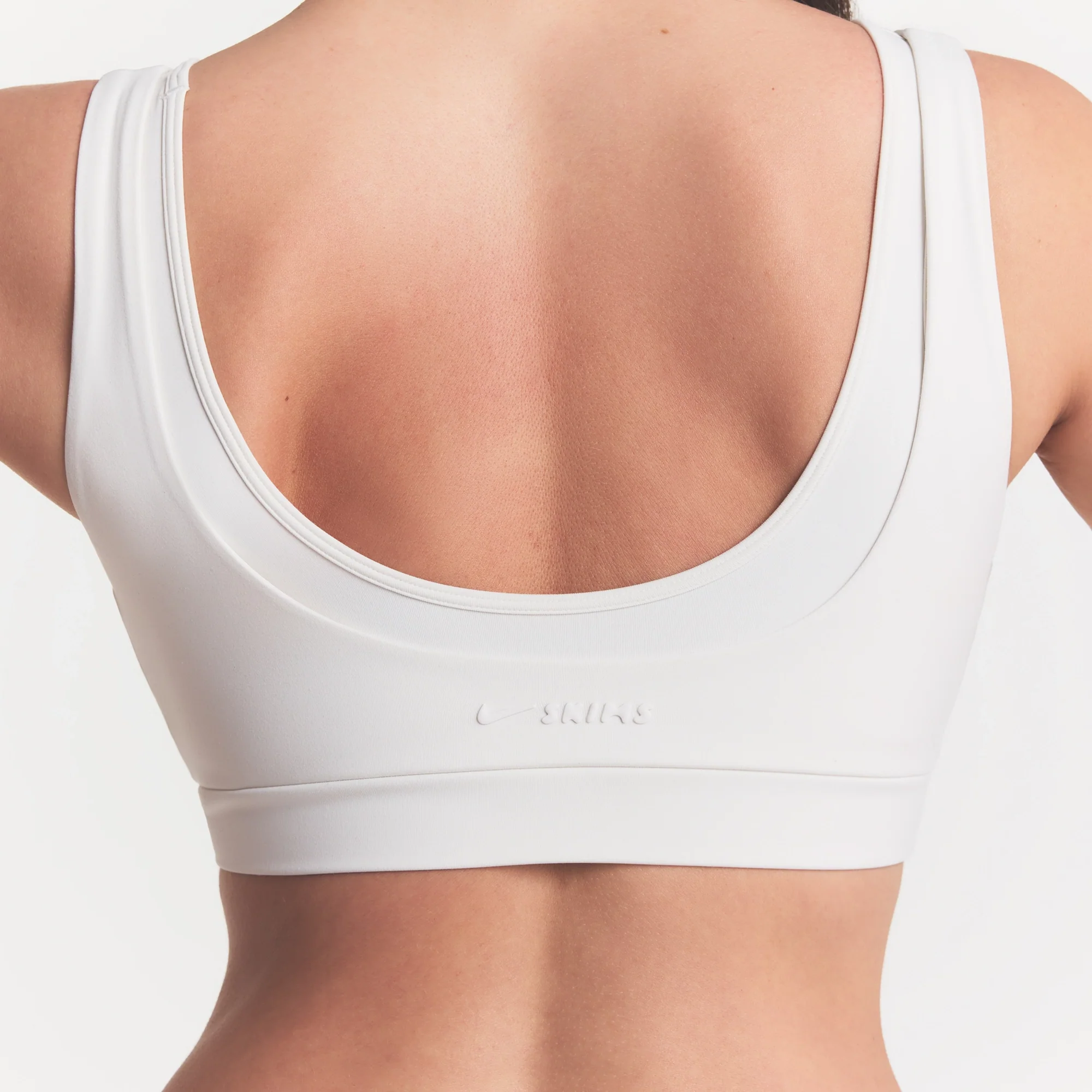NikeSKIMS MATTE DOUBLE STRAP SCOOP BRA | IVORY - Image 4