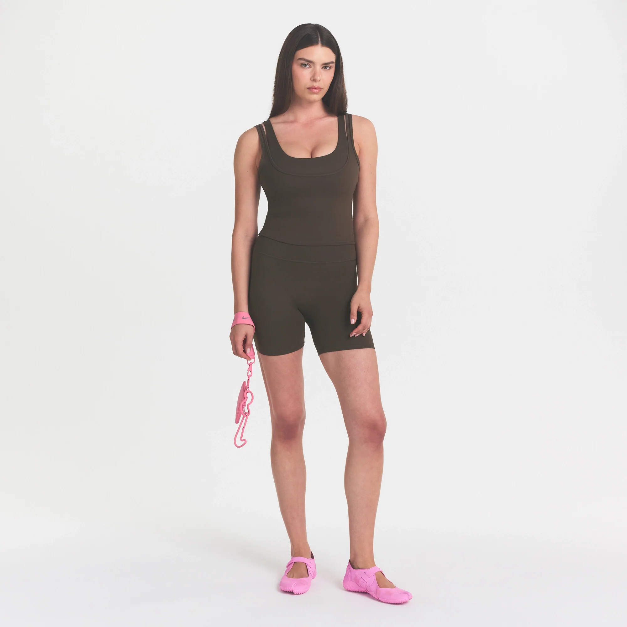 NikeSKIMS MATTE DOUBLE STRAP SCOOP TANK | DARK SEPIA - Image 2