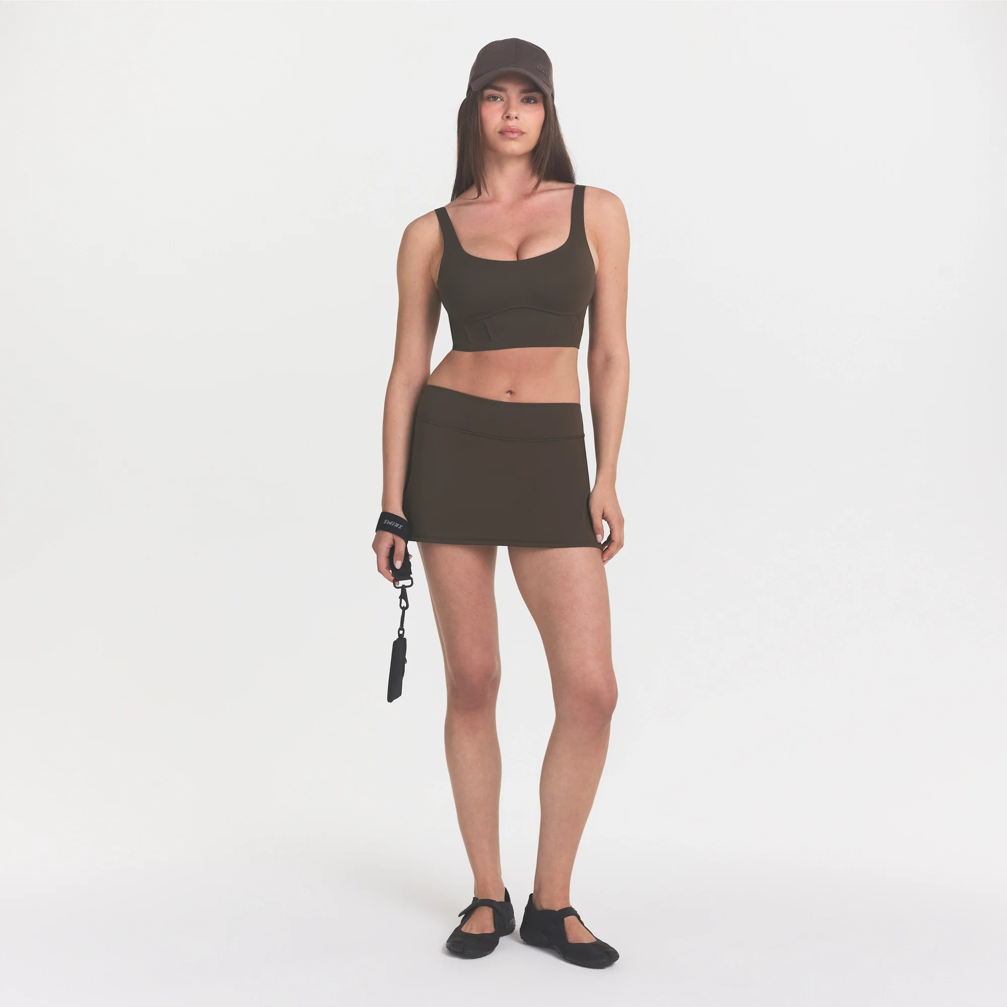 NikeSKIMS MATTE LONGLINE CORSET BRA | DARK SEPIA - Image 2