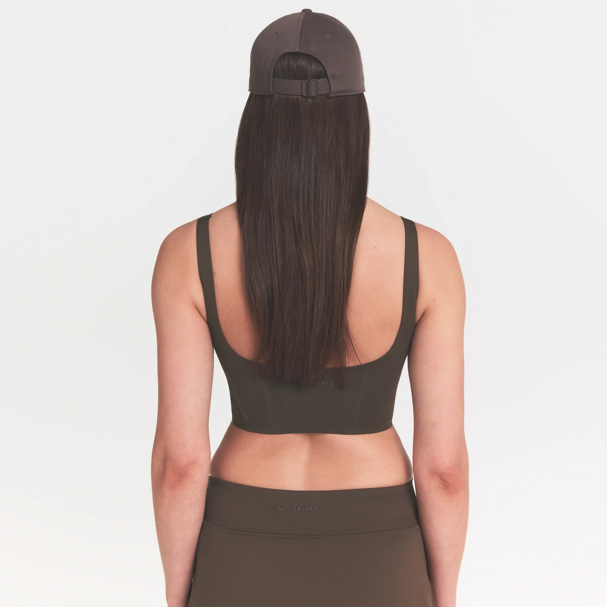 NikeSKIMS MATTE LONGLINE CORSET BRA | DARK SEPIA - Image 5