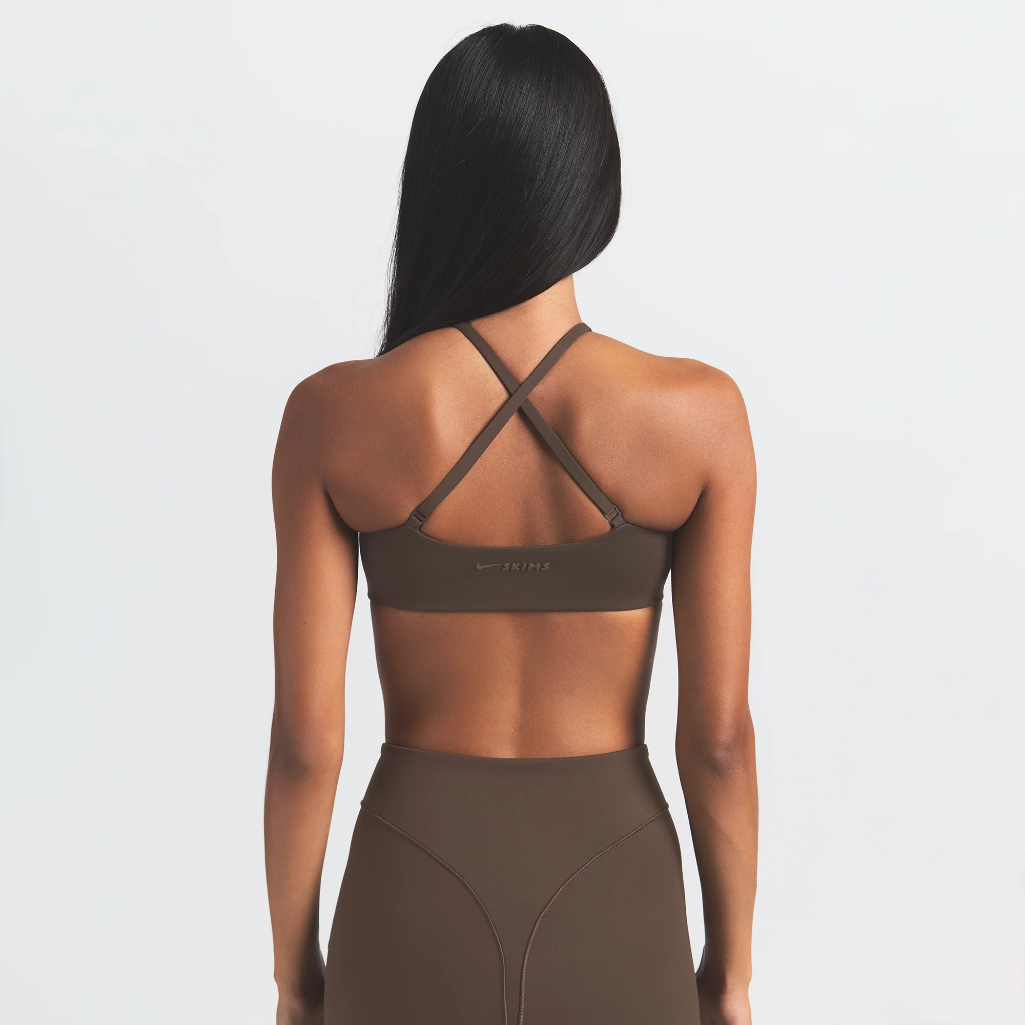 NikeSKIMS MATTE MICRO SCOOP BRA | DARK SEPIA - Image 5