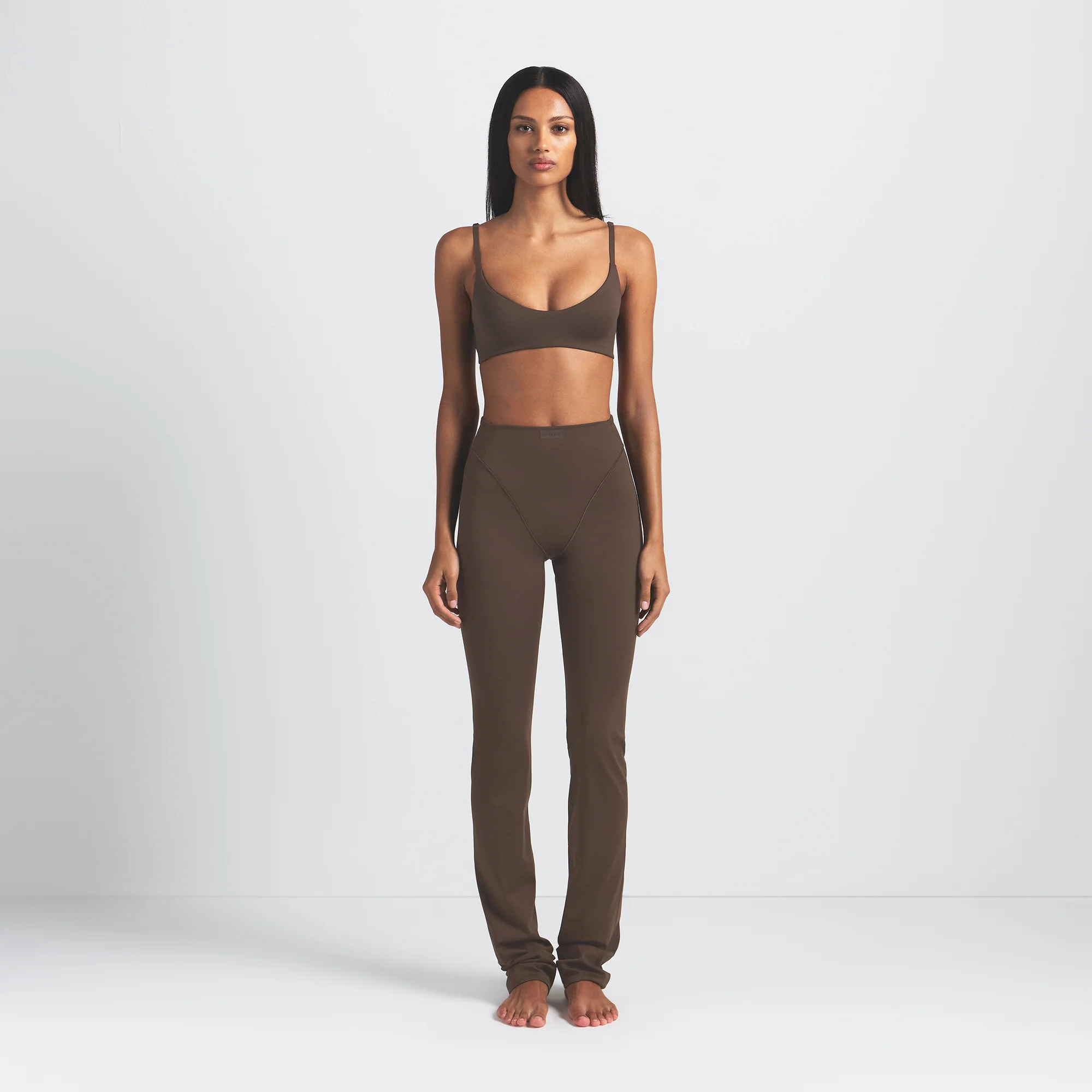 NikeSKIMS MATTE MICRO SCOOP BRA | DARK SEPIA - Image 6
