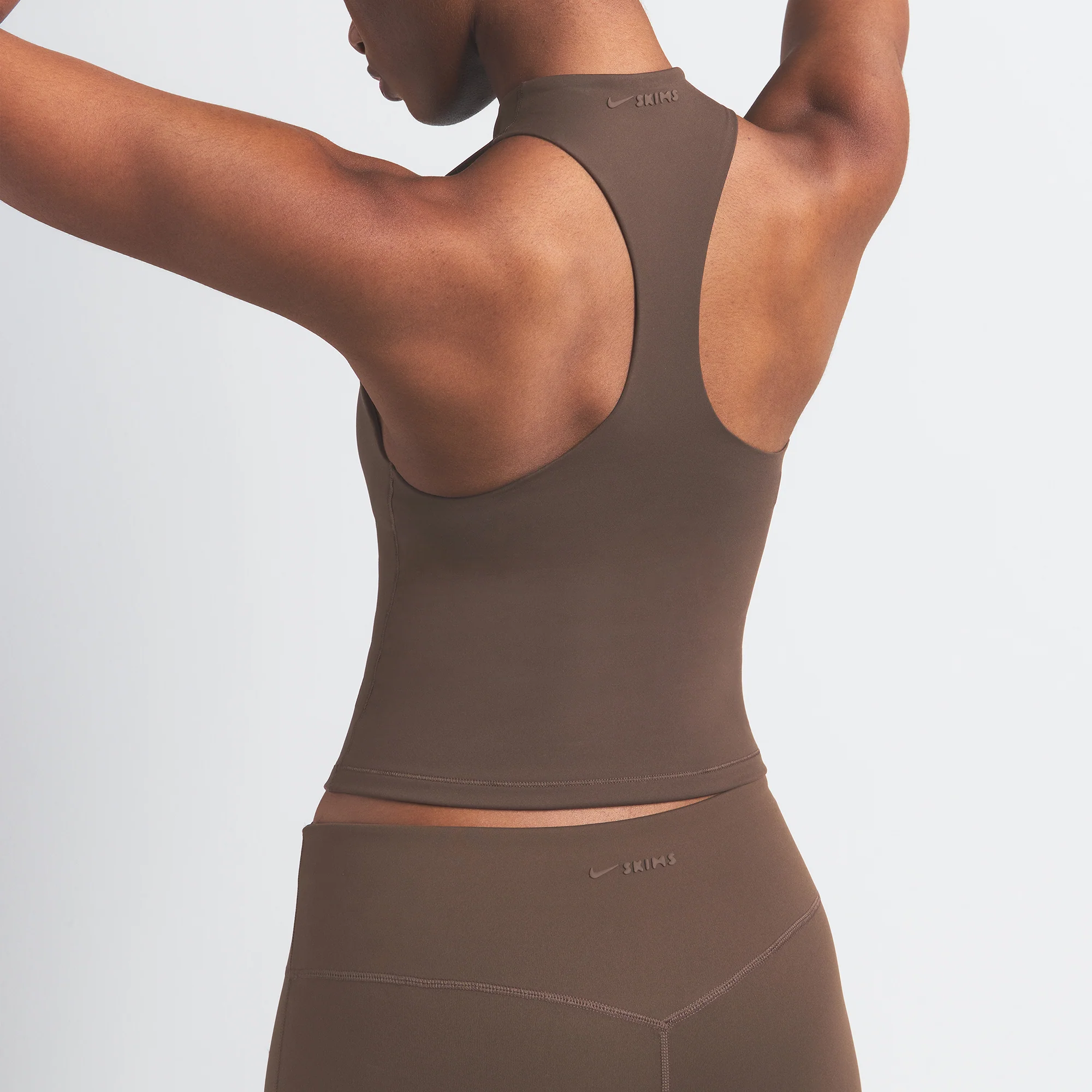NikeSKIMS MATTE MOCK NECK RACER TANK | DARK SEPIA - Image 5