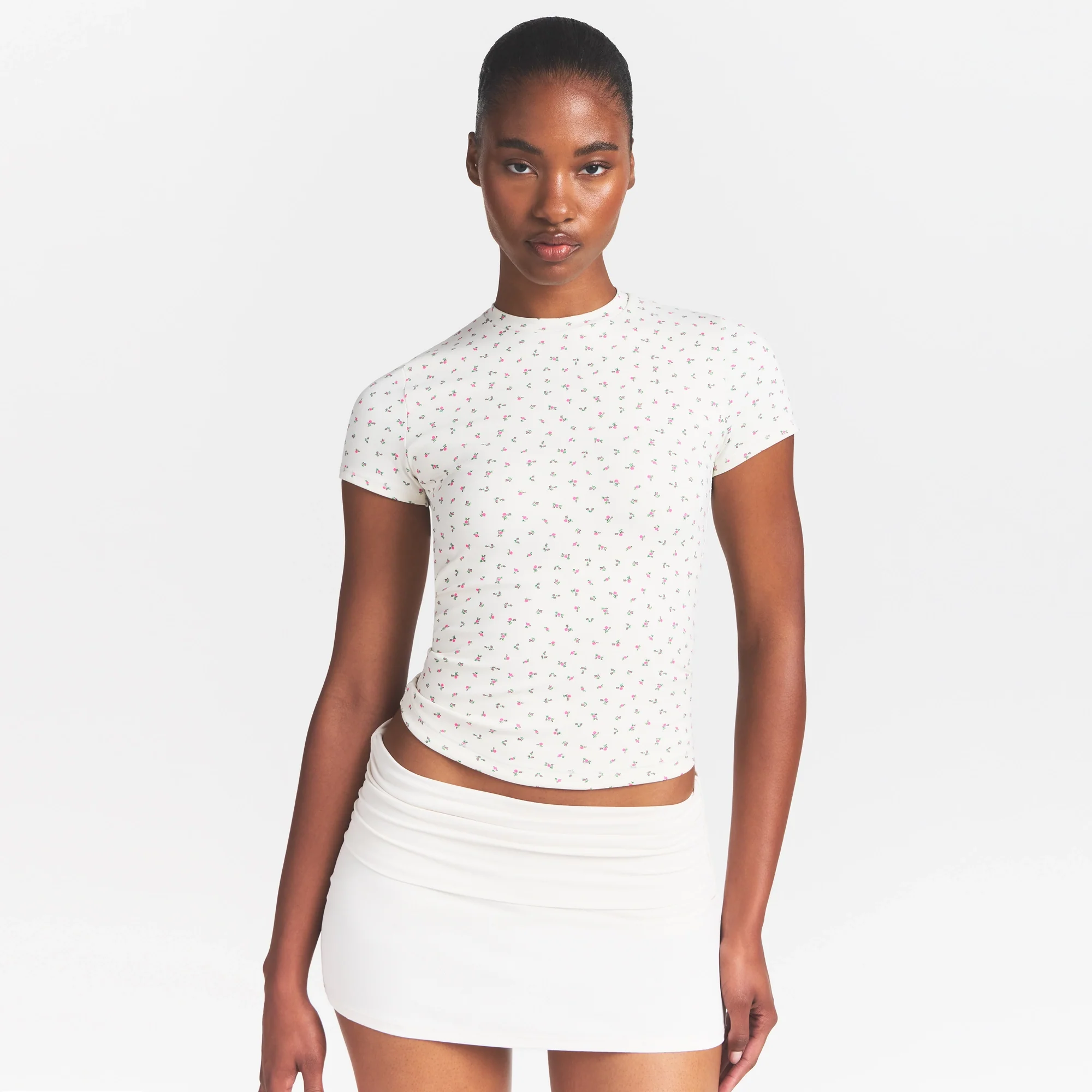 NikeSKIMS MATTE PADDED BABY TEE | DITSY FLORAL PRINT - Image 3