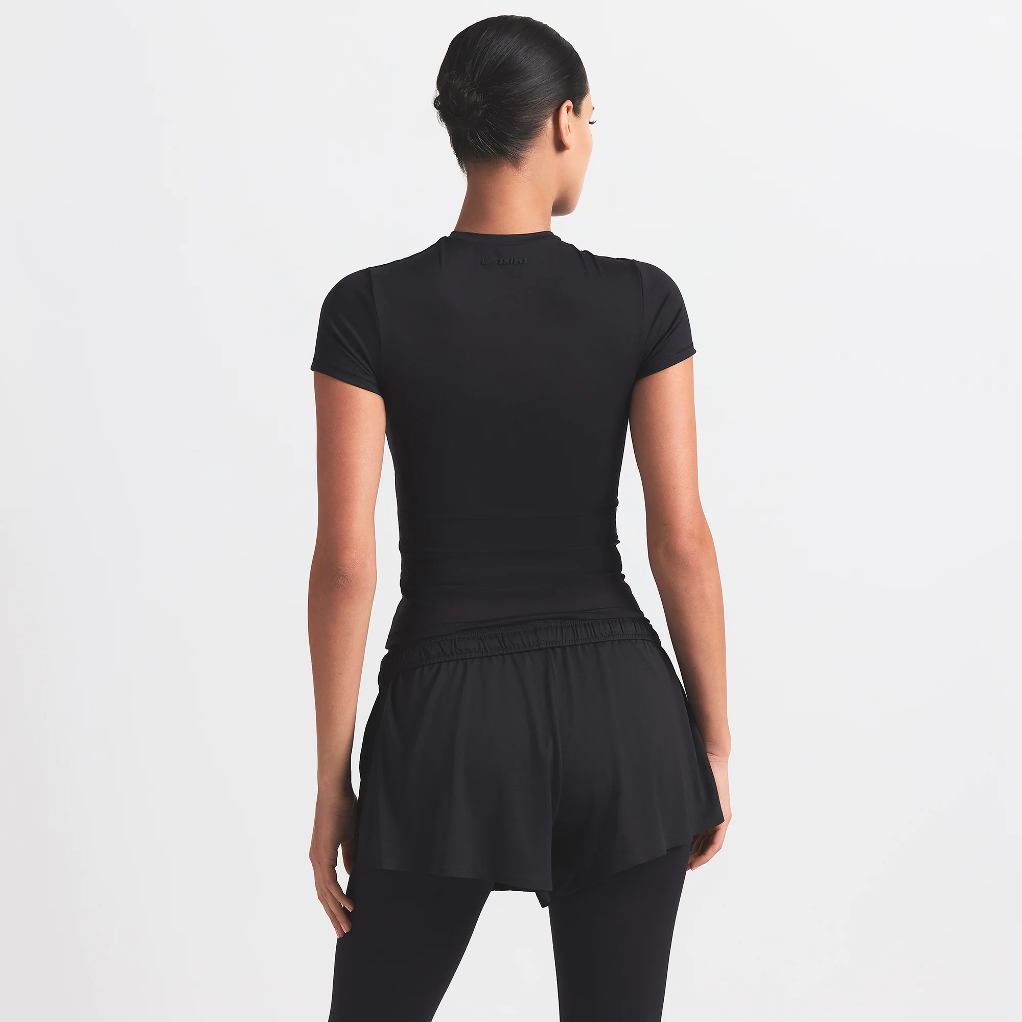 NikeSKIMS MATTE PADDED BABY TEE | OBSIDIAN - Image 4