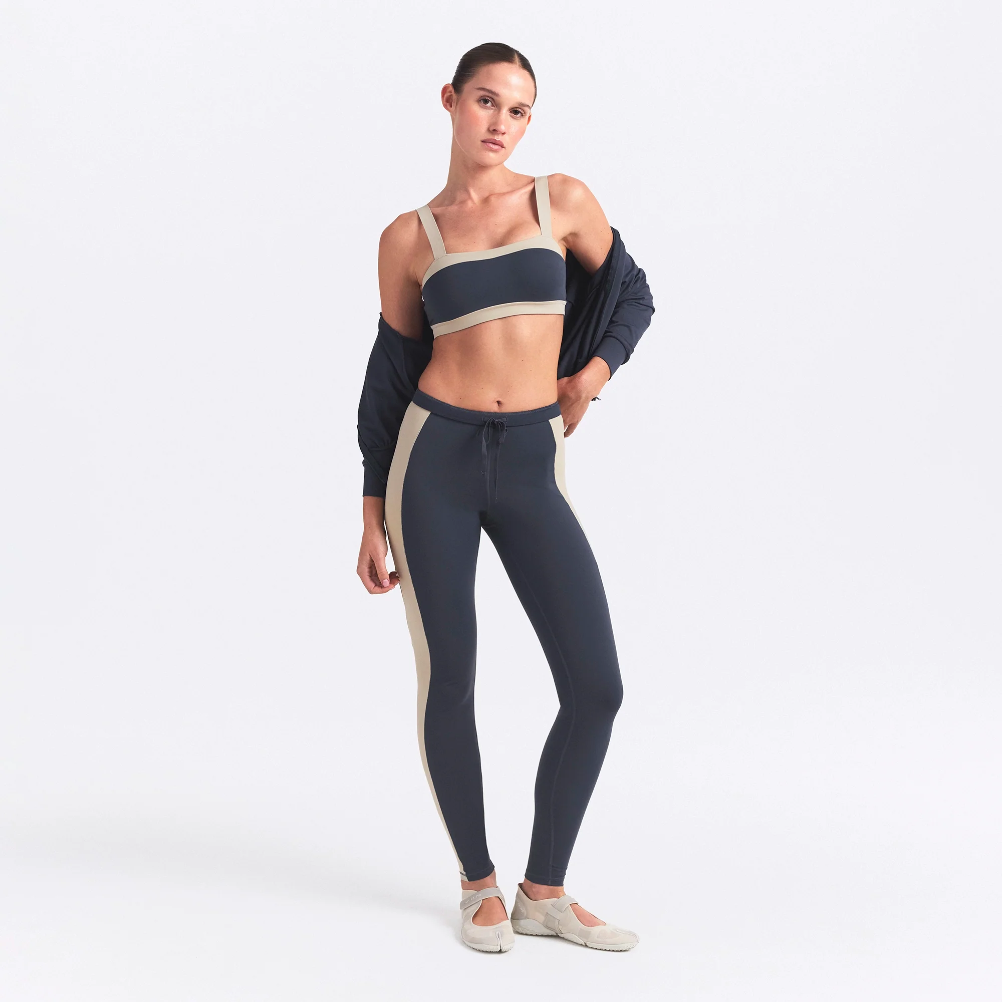 NikeSKIMS MATTE SHINE MIX 29" LEGGING | DEEP ROYAL AND STONE - Image 2