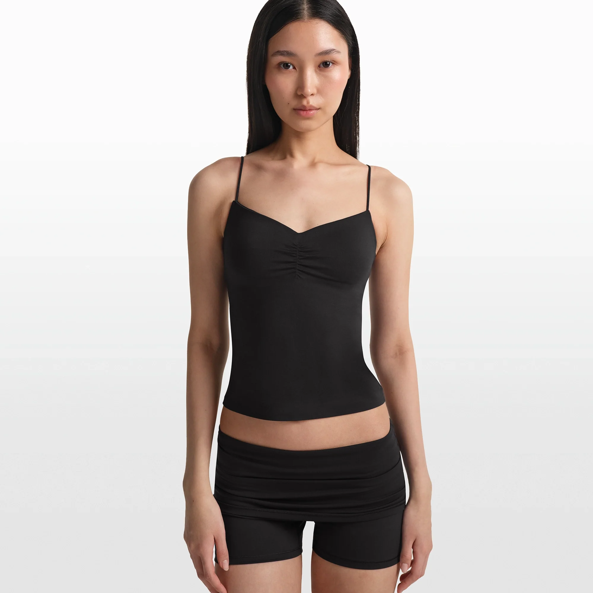 NikeSKIMS MATTE SHIRRED FRONT TANK | OBSIDIAN - Image 3