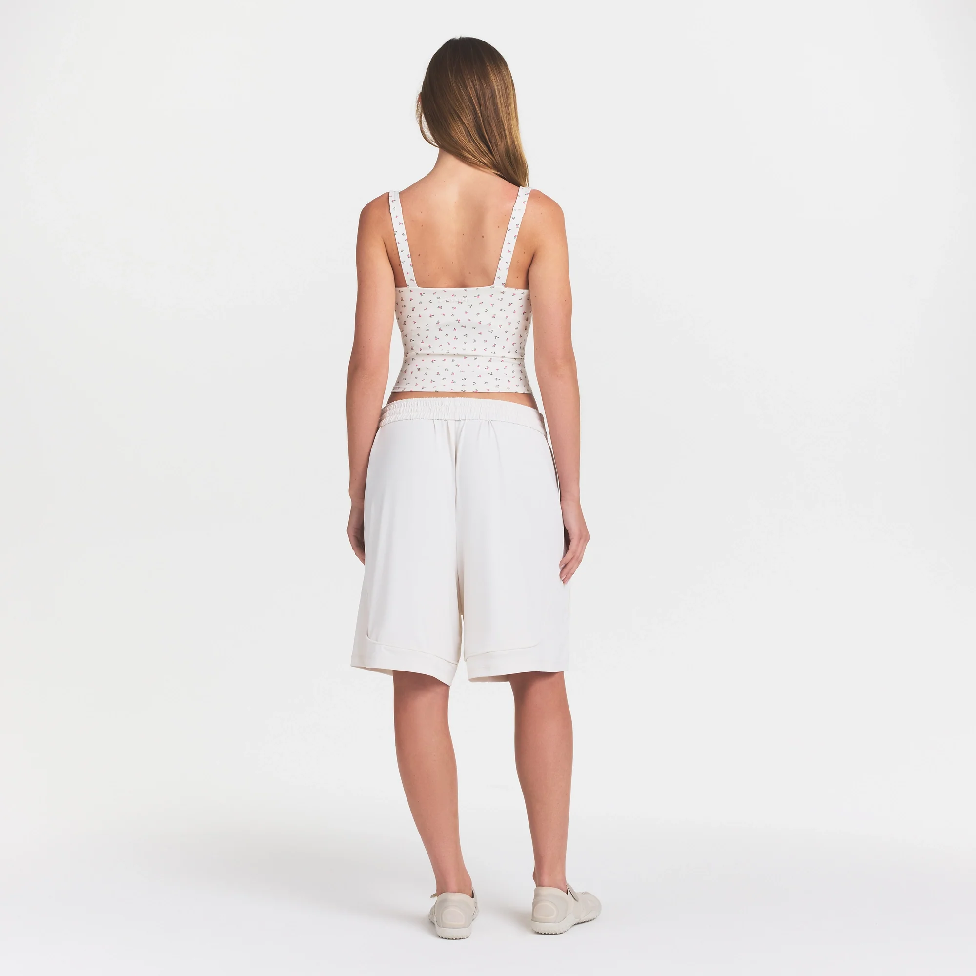 NikeSKIMS MATTE SQUARE NECK TANK | DITSY FLORAL PRINT - Image 5