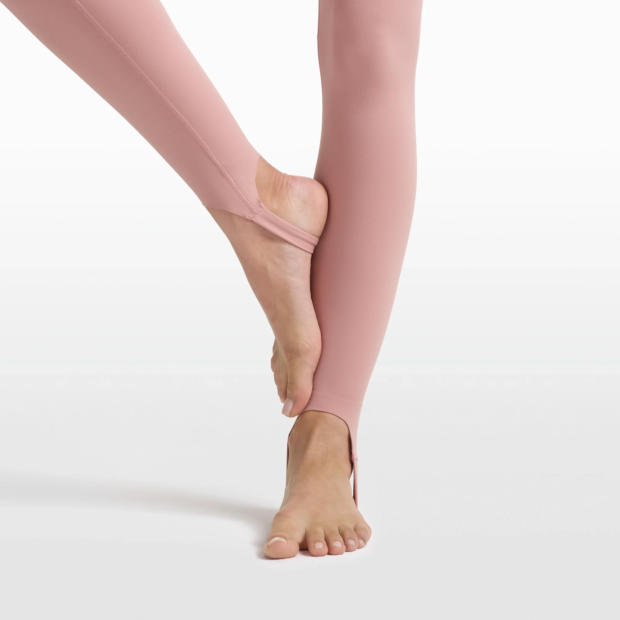 NikeSKIMS MATTE V-LINE STIRRUP LEGGING | HIMALAYAN - Image 4