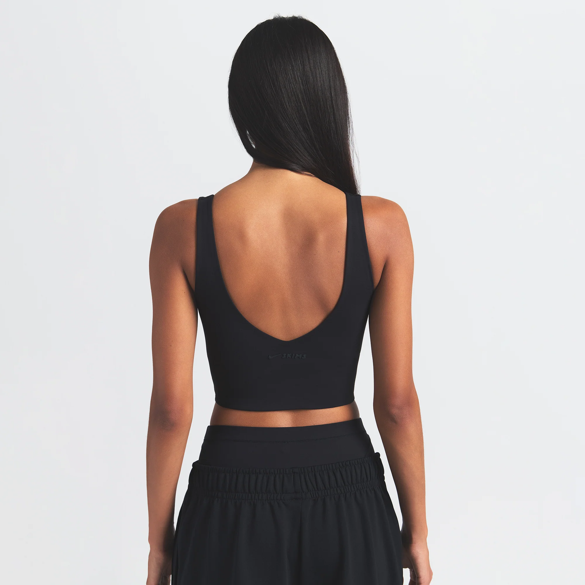 NikeSKIMS MATTE V-NECK BRA TOP | OBSIDIAN - Image 4