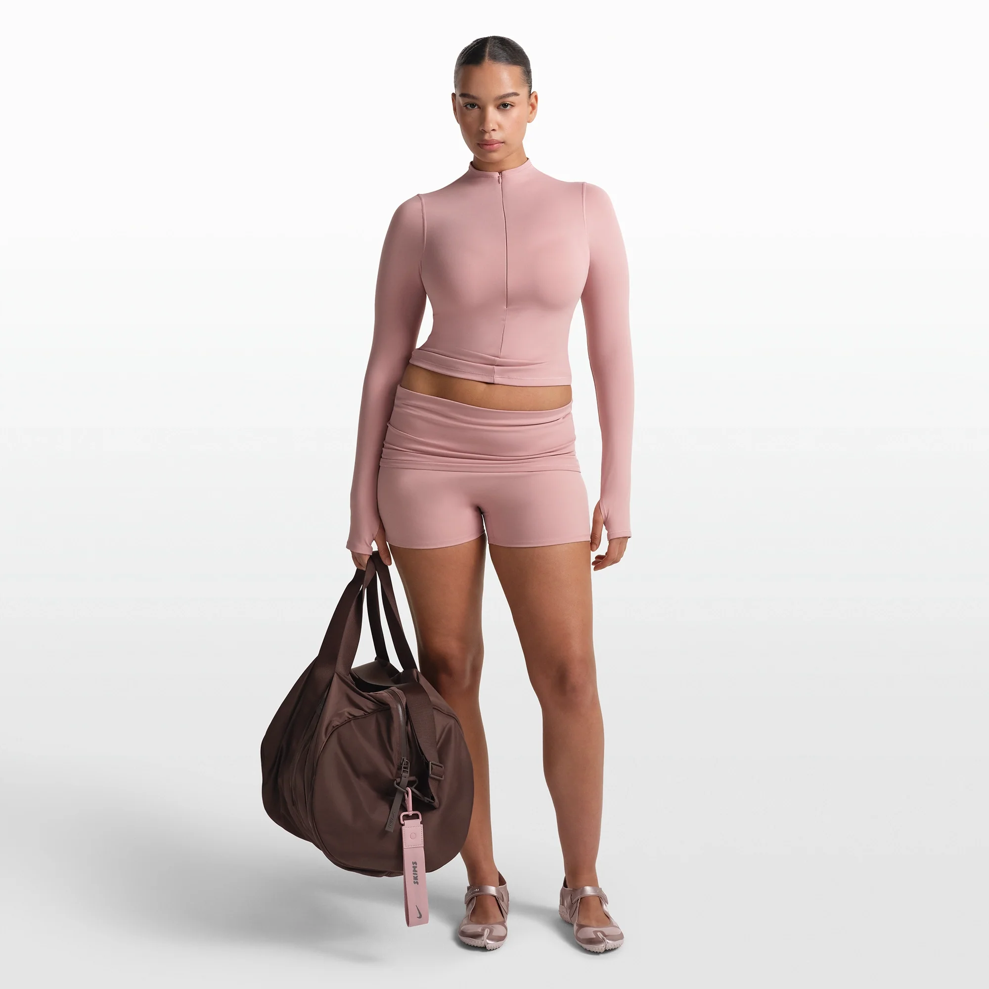NikeSKIMS MATTE ZIP FRONT TOP | HIMALAYAN - Image 2