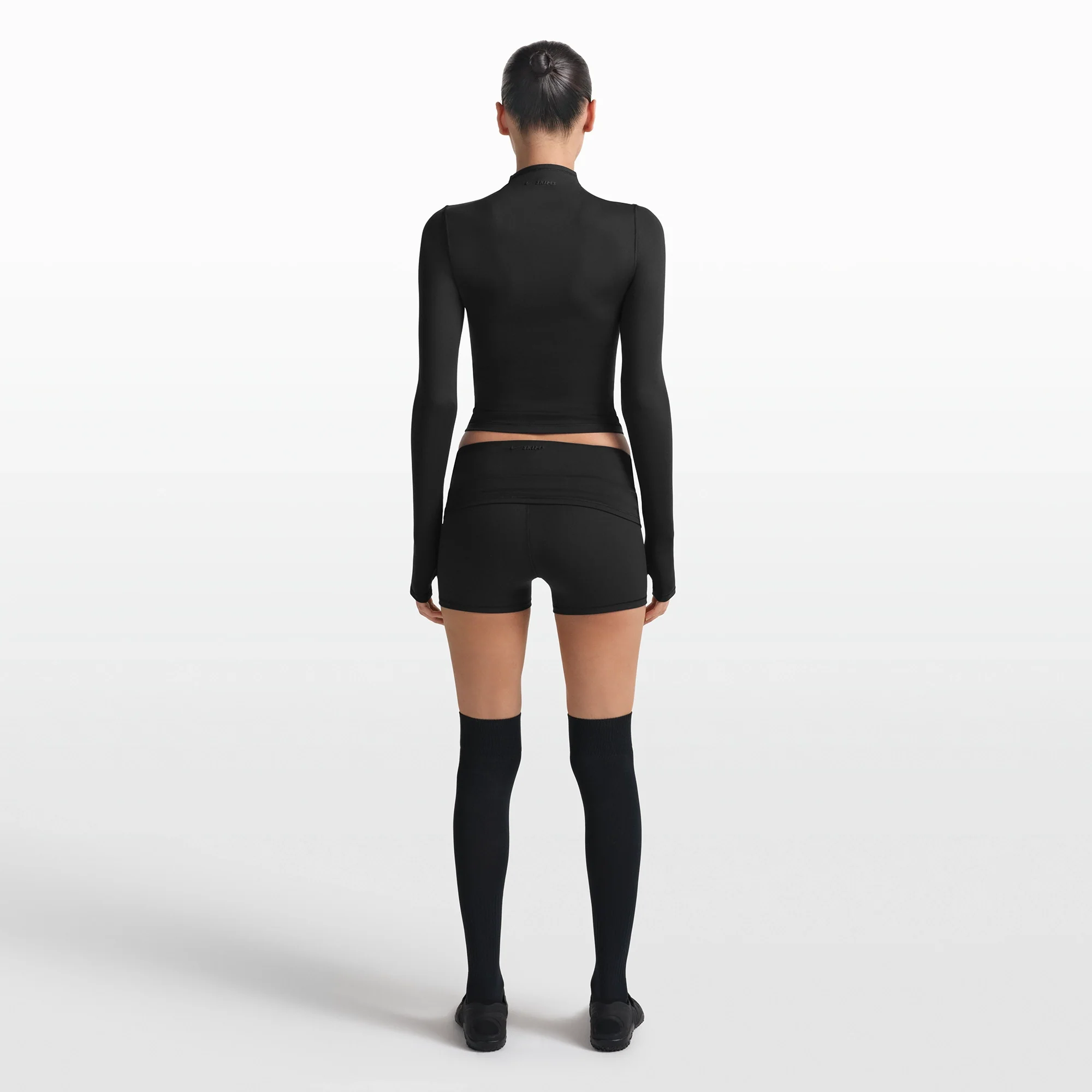 NikeSKIMS MATTE ZIP FRONT TOP | OBSIDIAN - Image 7