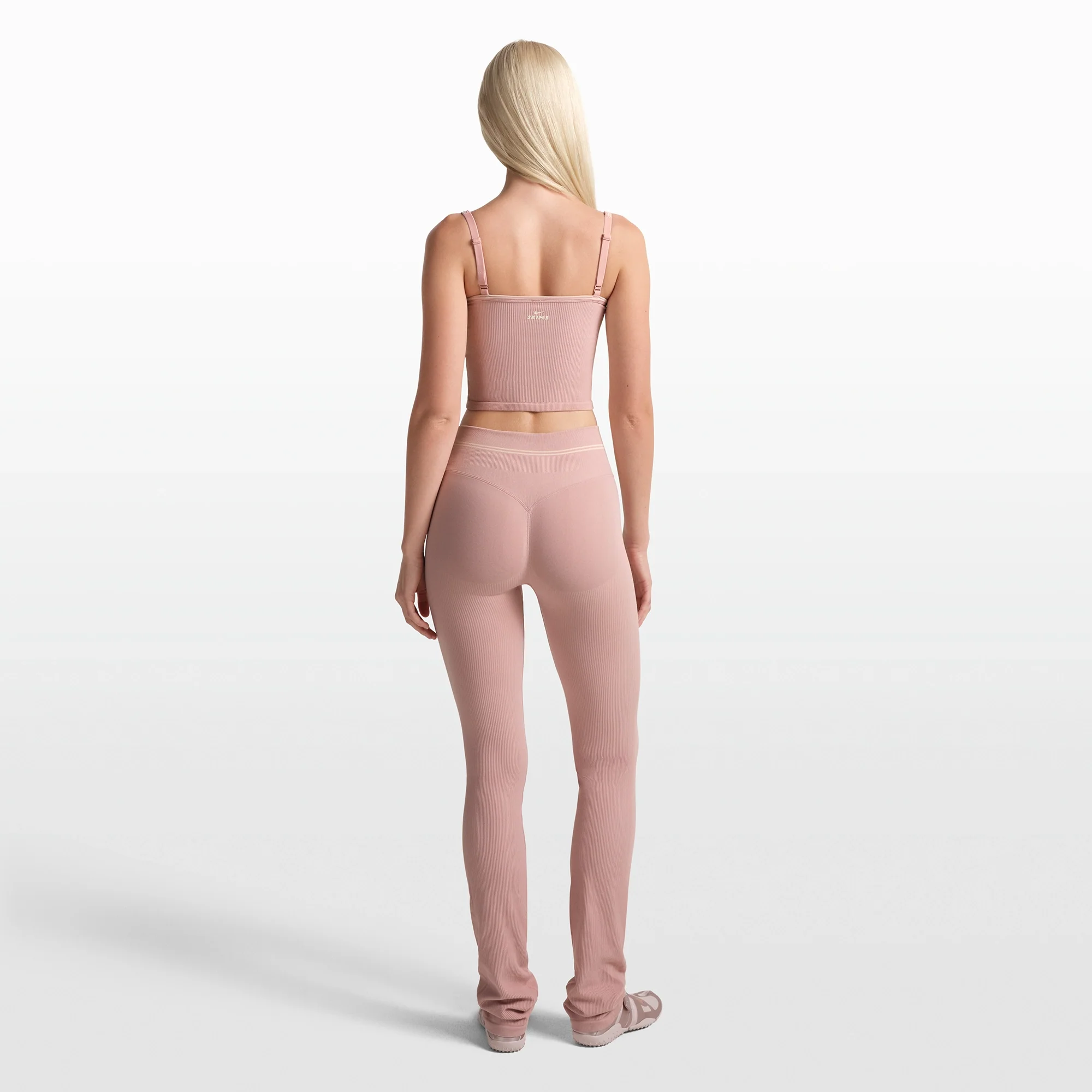 NikeSKIMS RIBBED SEAMLESS 34" STRAIGHT LEGGING | HIMALAYAN - Image 6
