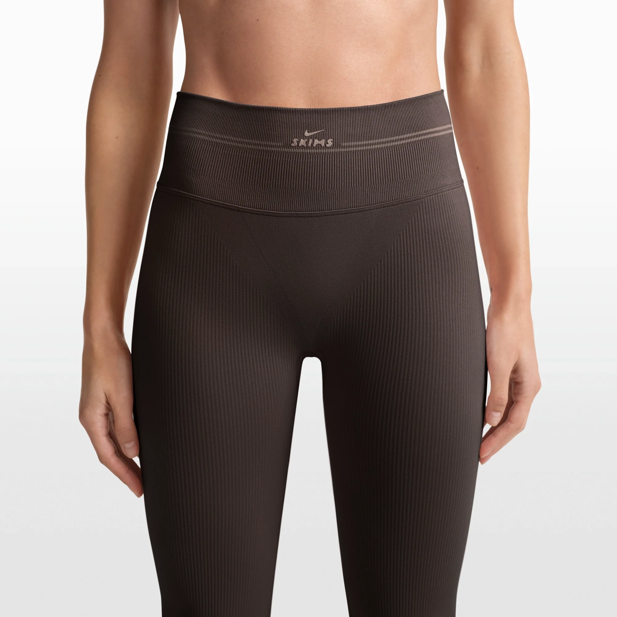 NikeSKIMS RIBBED SEAMLESS 34" STRAIGHT LEGGING | PHOENIX - Image 5