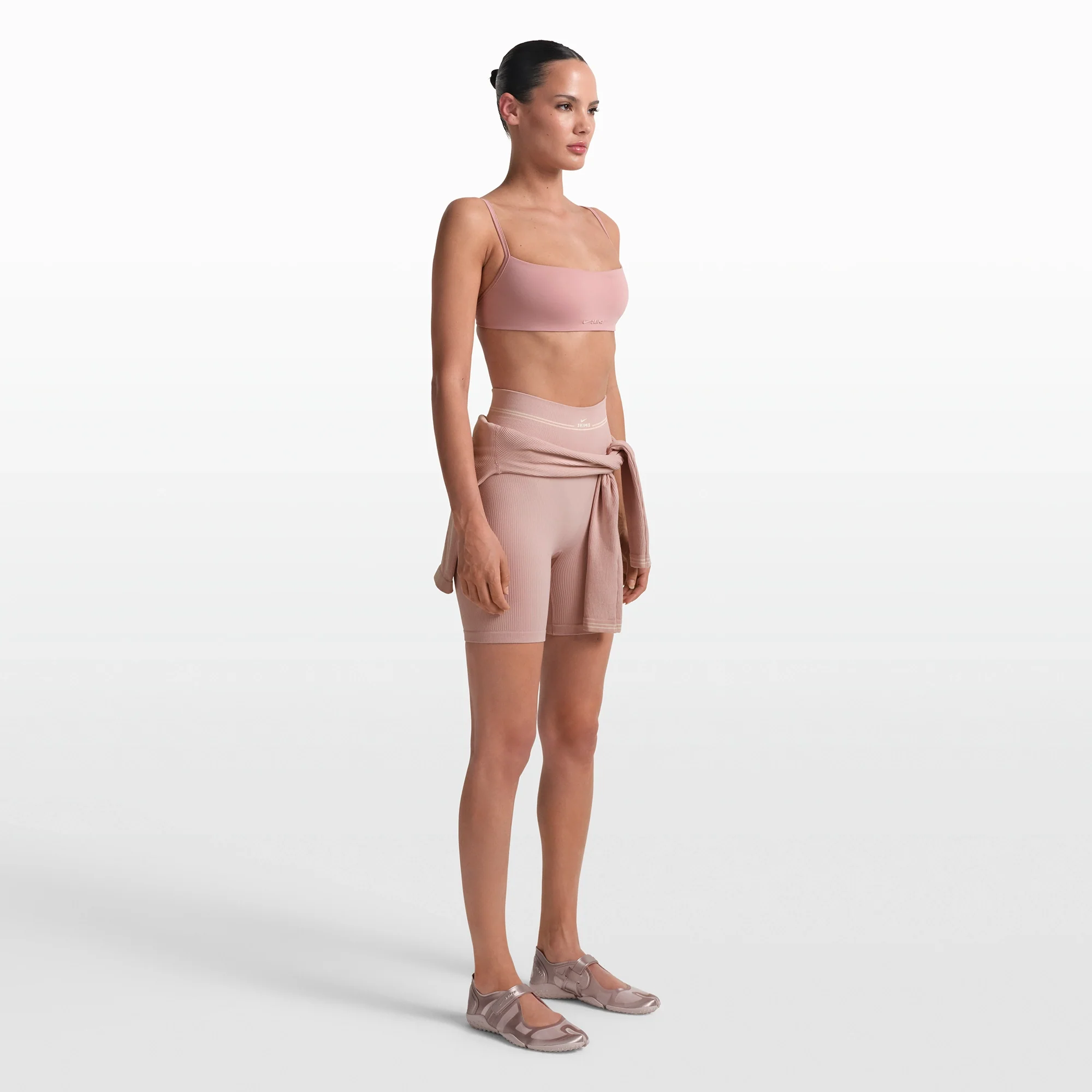 NikeSKIMS RIBBED SEAMLESS 5" BIKER SHORT | HIMALAYAN - Image 3