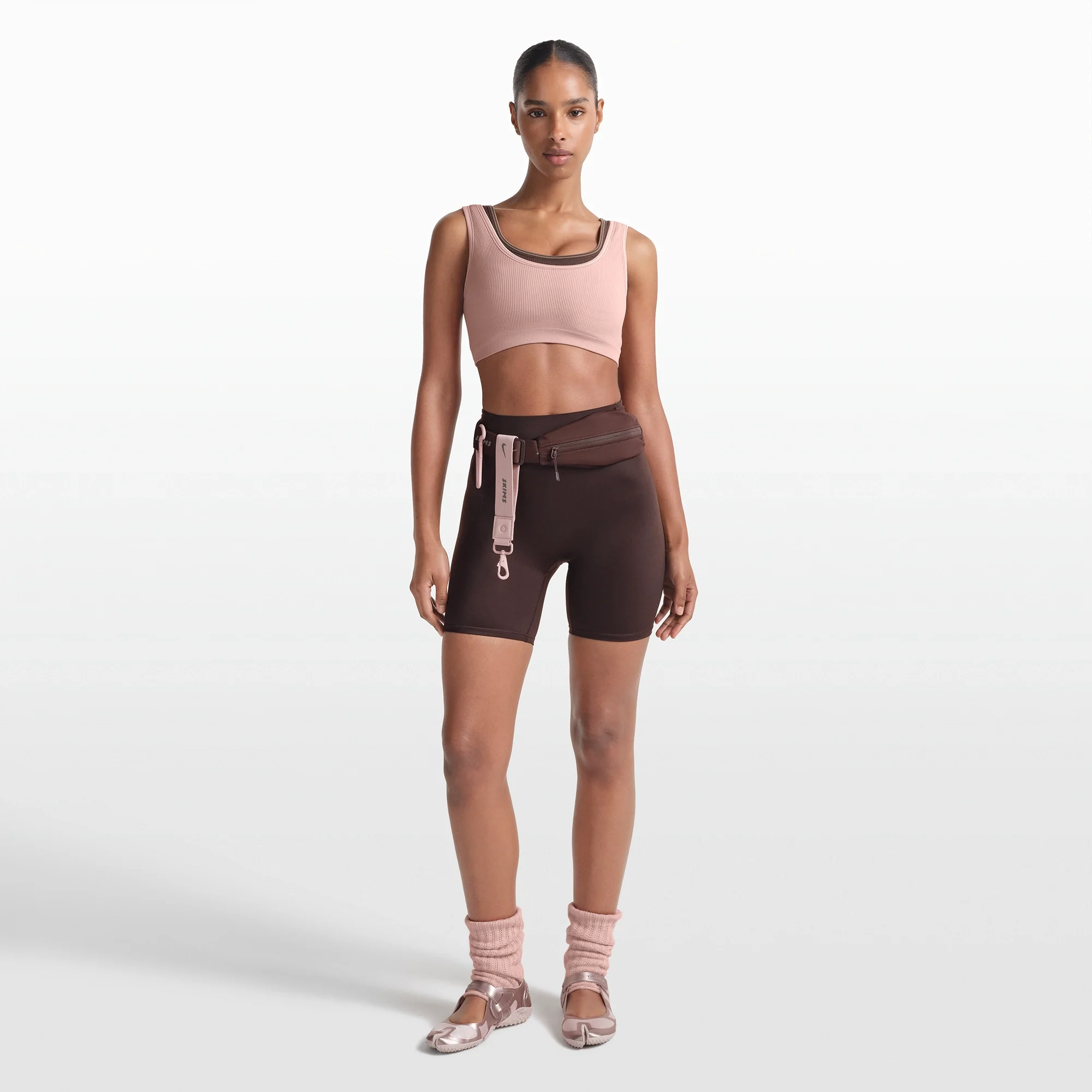 NikeSKIMS RIBBED SEAMLESS SCOOP BRA | HIMALAYAN - Image 2