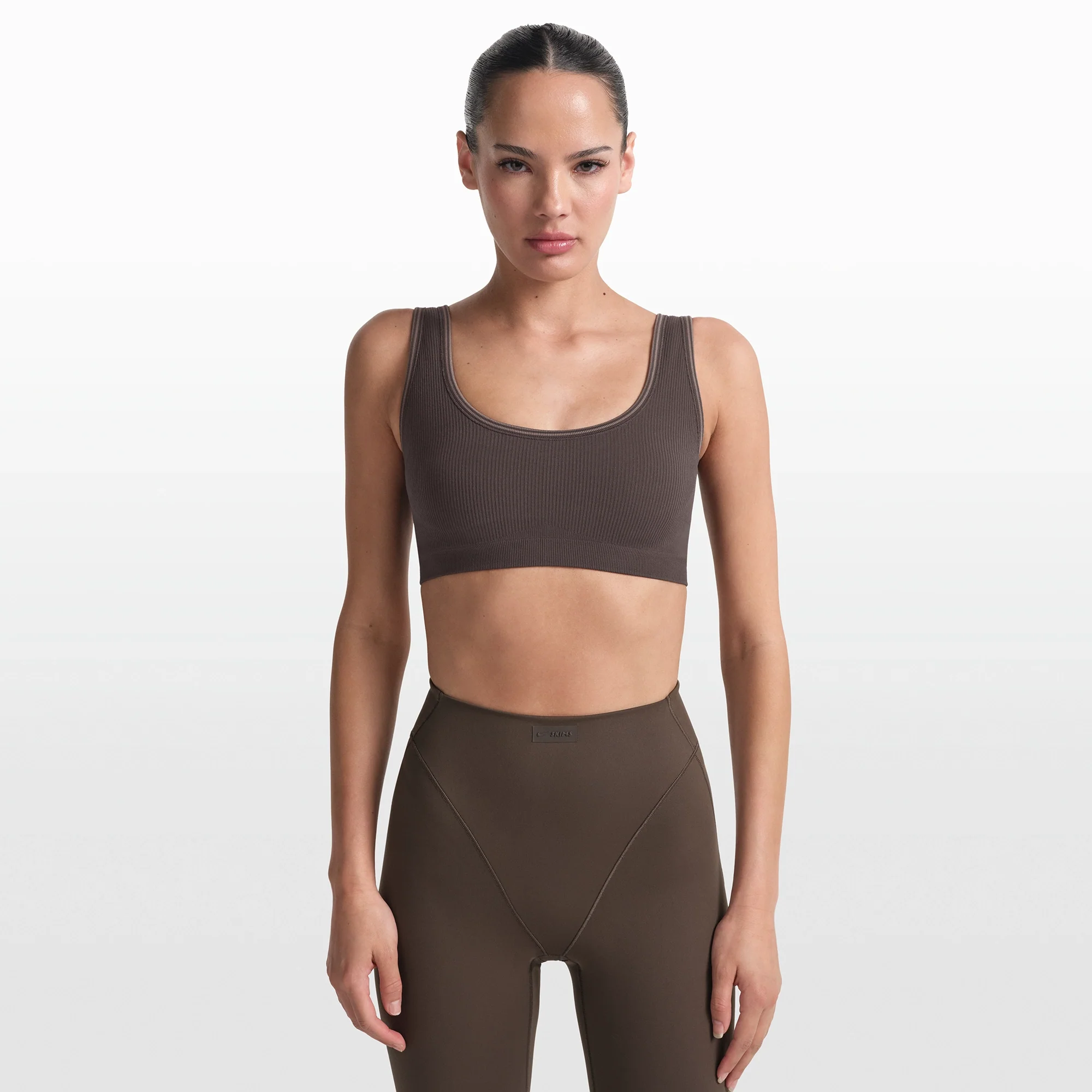NikeSKIMS RIBBED SEAMLESS SCOOP BRA | PHOENIX - Image 3