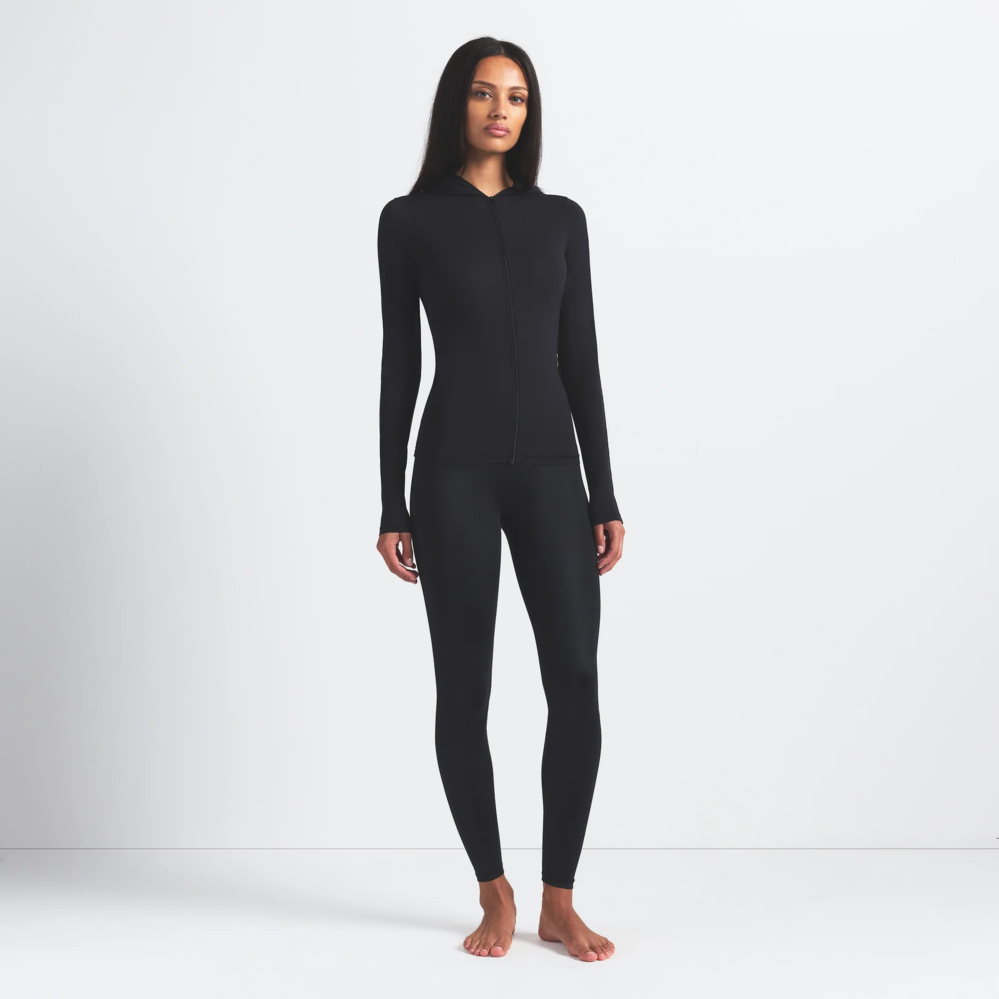 NikeSKIMS SHINE BONDED WAIST 26" LEGGING | OBSIDIAN - Image 5
