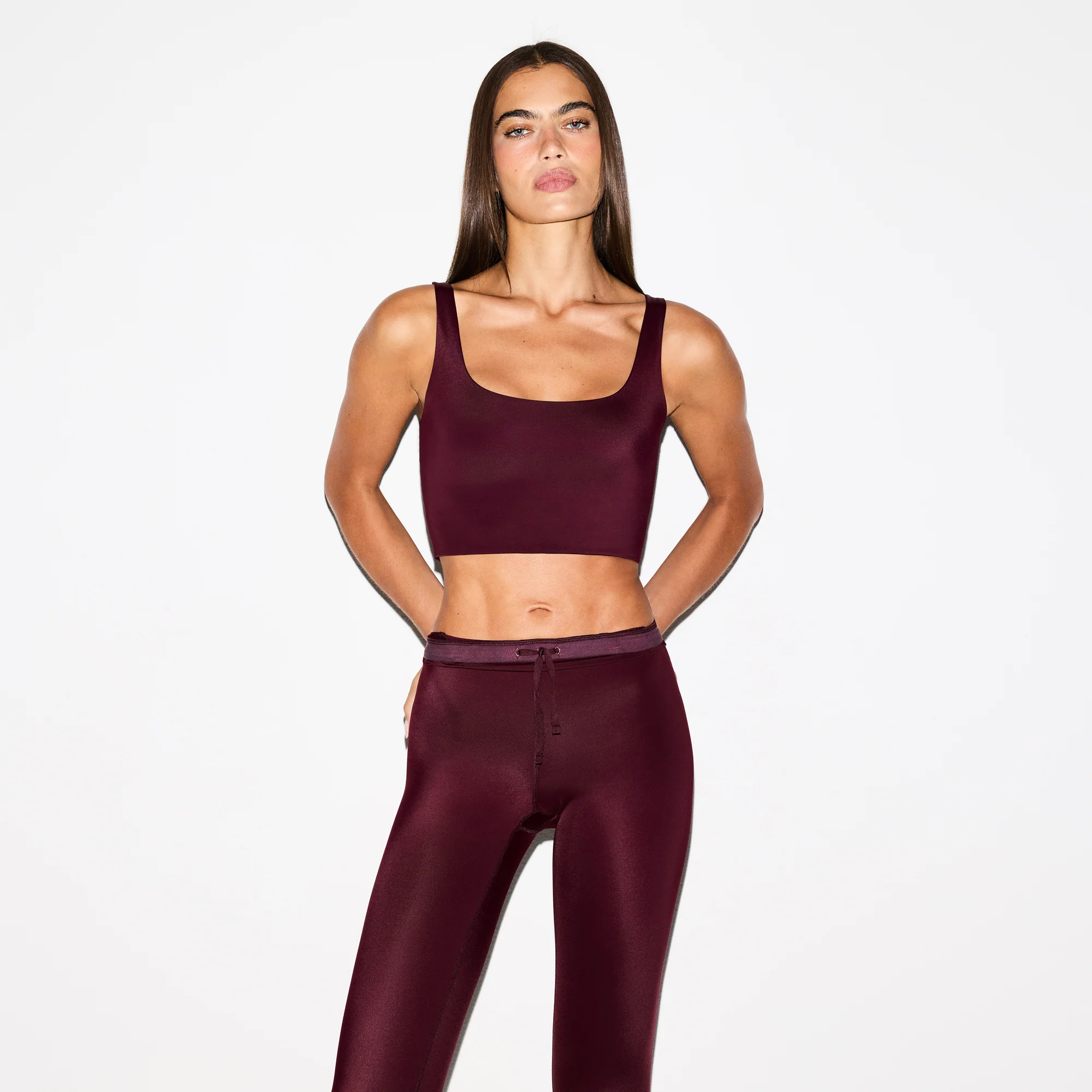 NikeSKIMS SHINE DRAWCORD 26" LEGGING | CURRANT - Image 3