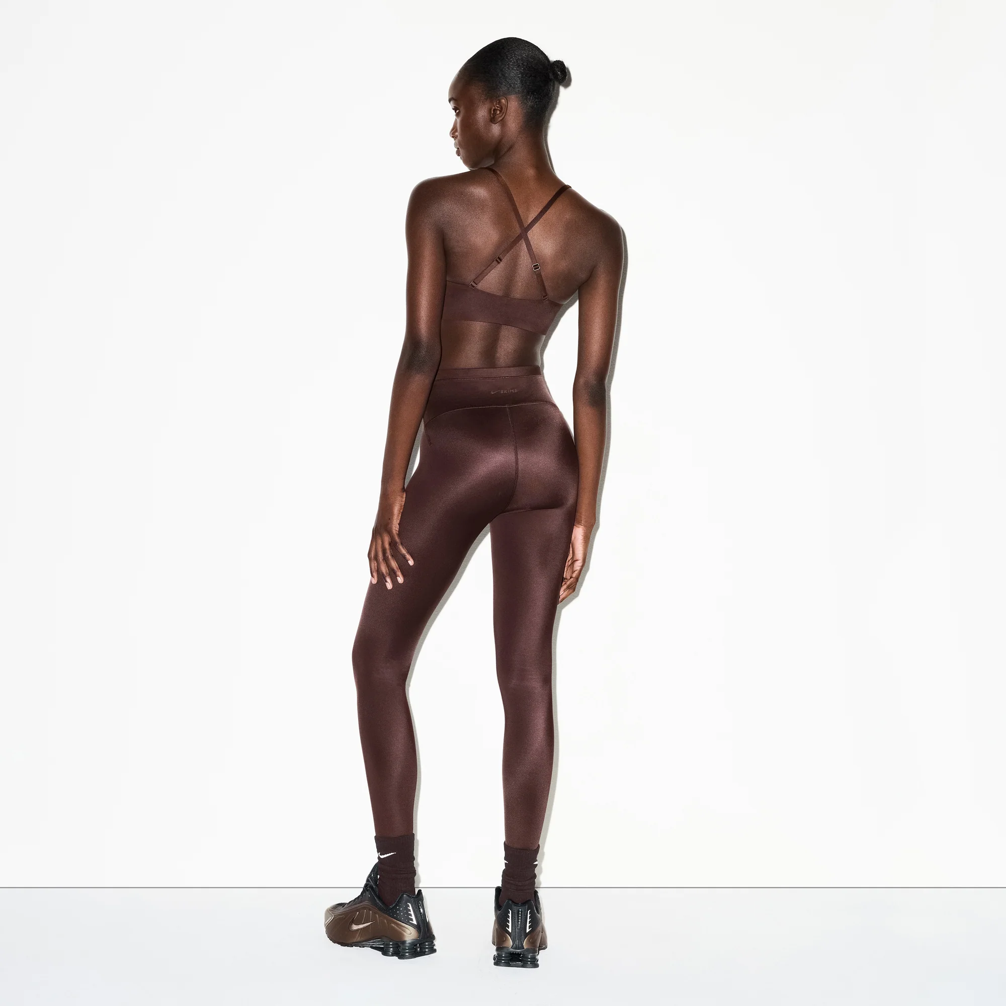 NikeSKIMS SHINE DRAWCORD 26" LEGGING | PHOENIX - Image 5