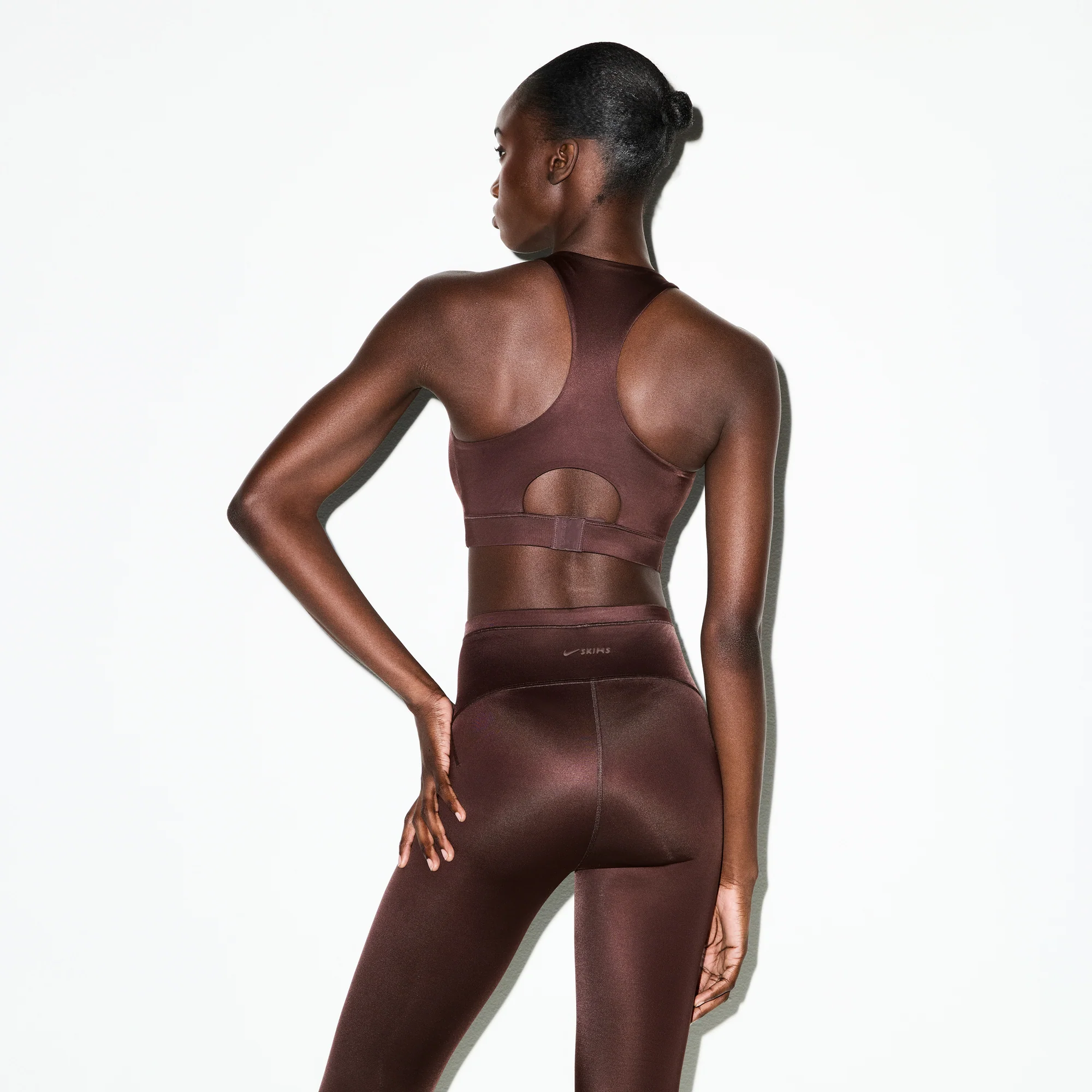 NikeSKIMS SHINE DRAWCORD CROP 17" LEGGING | PHOENIX - Image 5