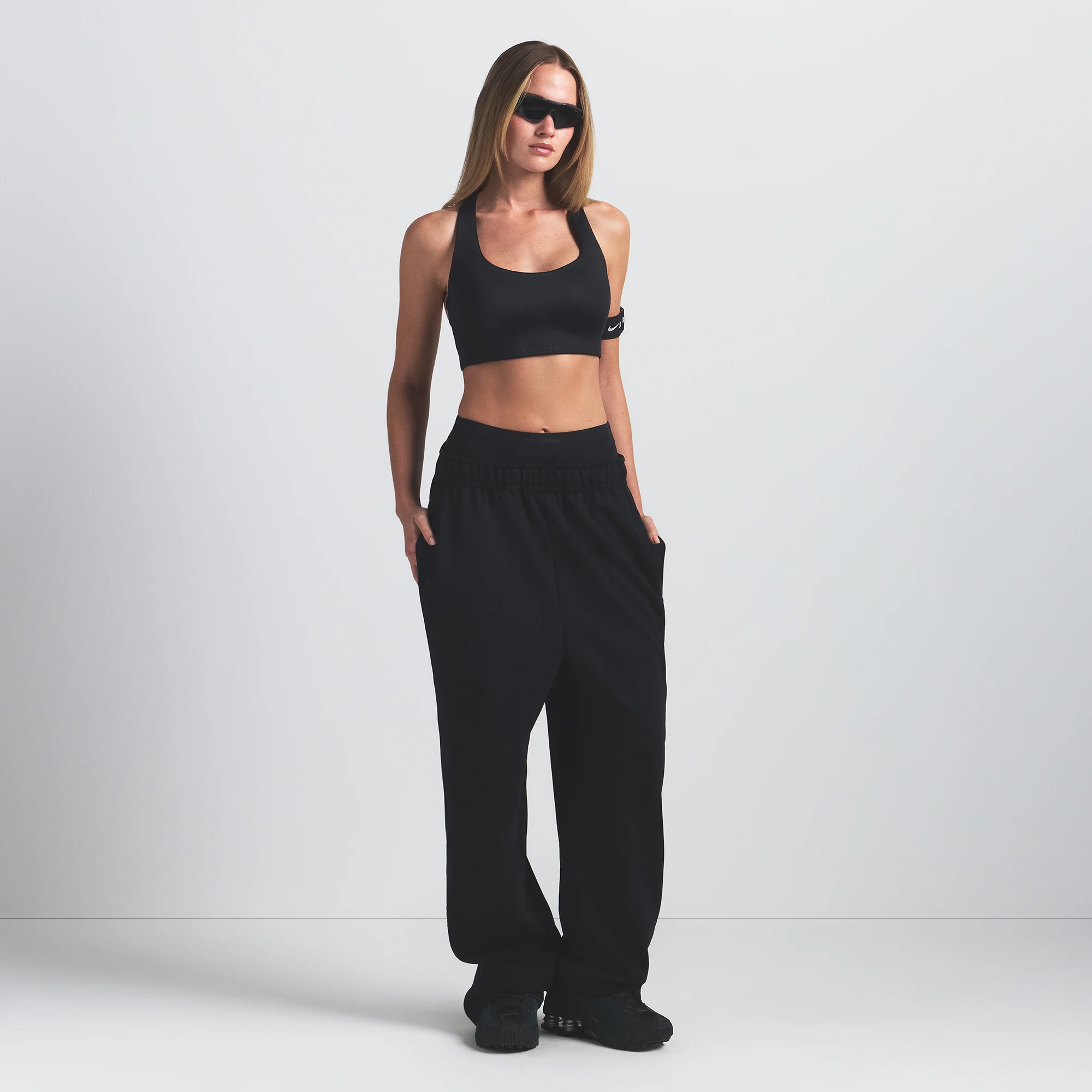 NikeSKIMS SHINE RACER BACK BRA | OBSIDIAN - Image 2