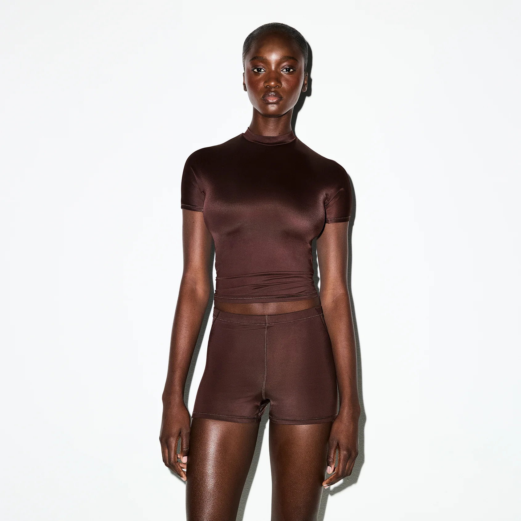 NikeSKIMS SHINE SHORT SLEEVE MOCK NECK TOP | PHOENIX - Image 3