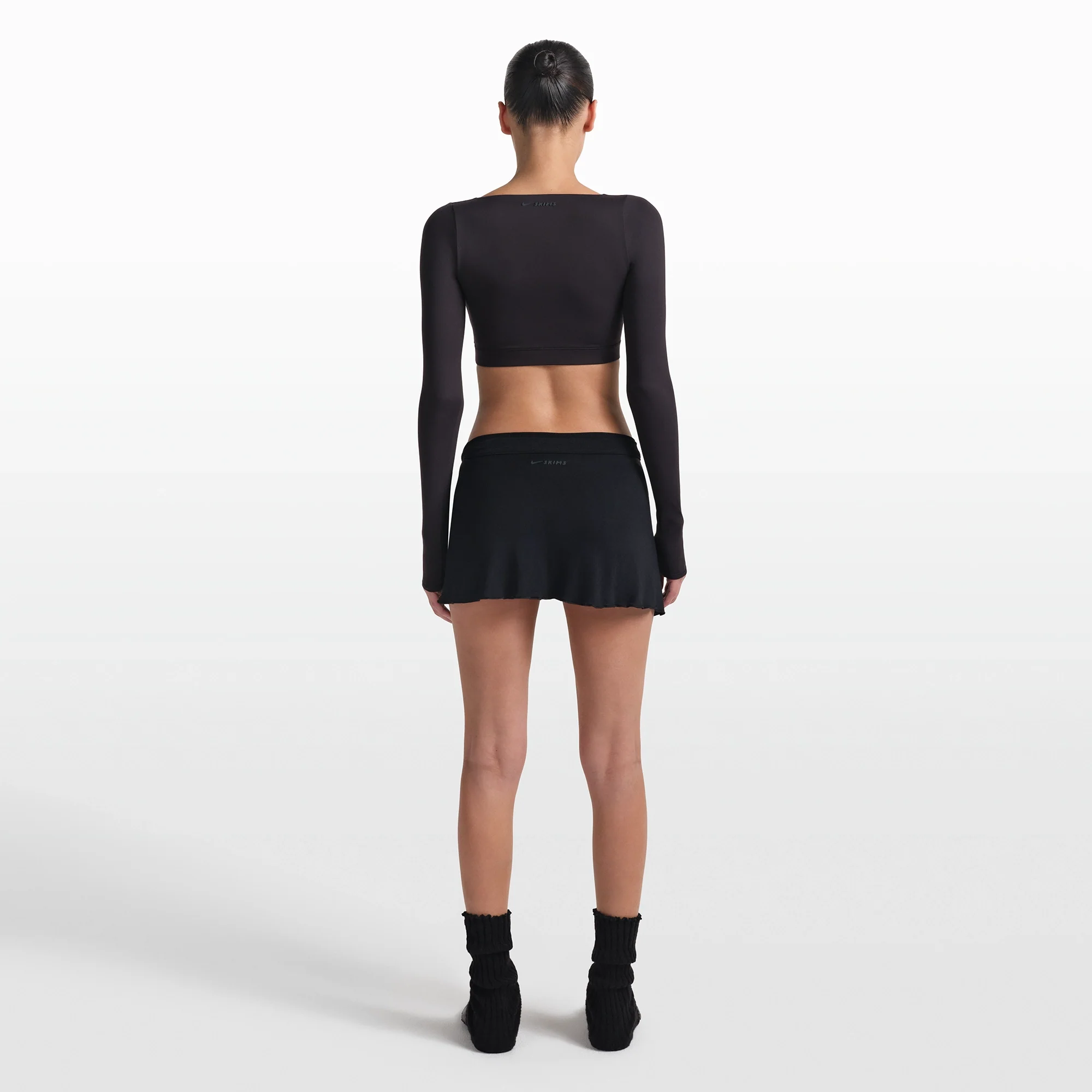 NikeSKIMS STRETCH KNIT WRAP SKIRT | OBSIDIAN - Image 7