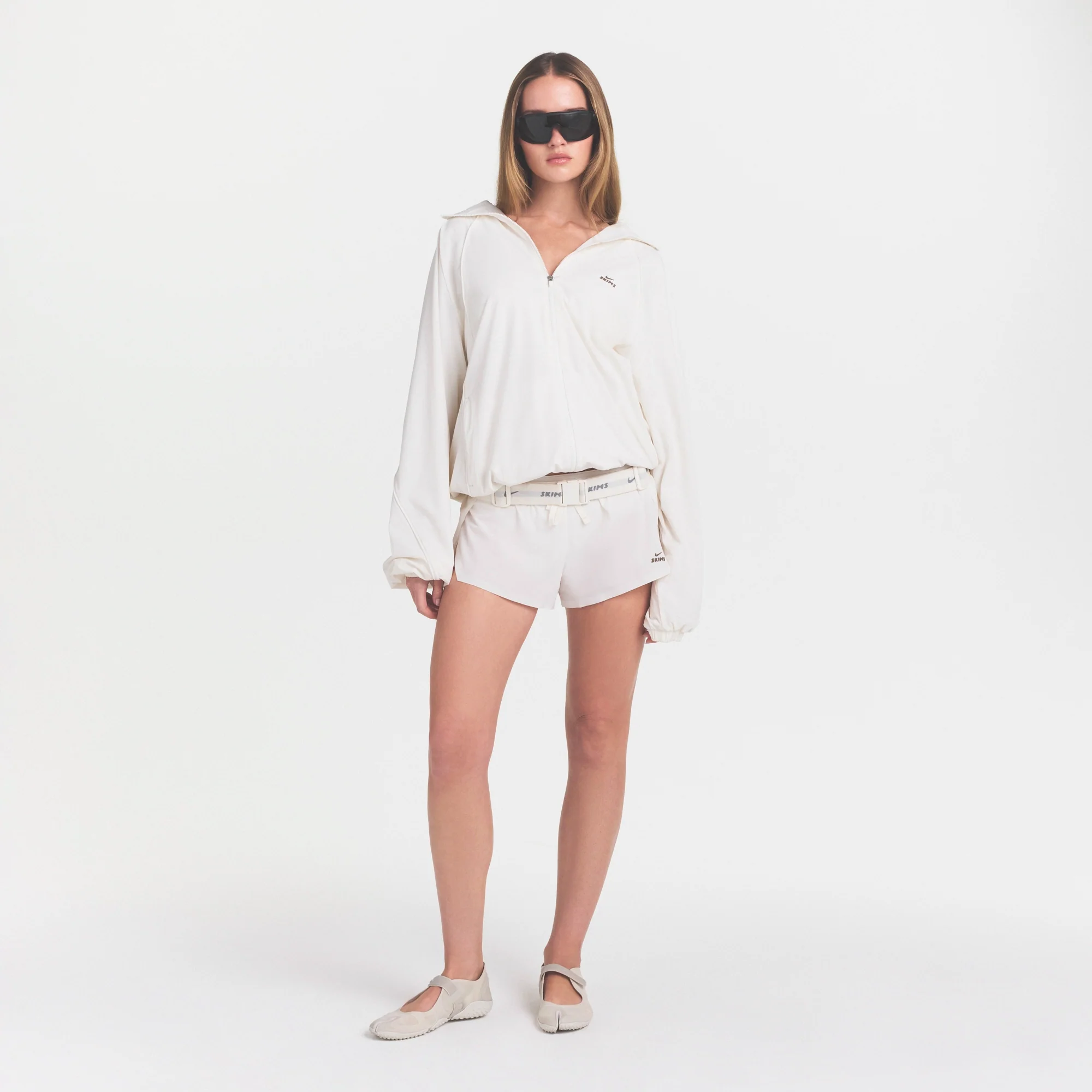 NikeSKIMS STRETCH NYLON OVERSIZED TRACK JACKET | IVORY - Image 2