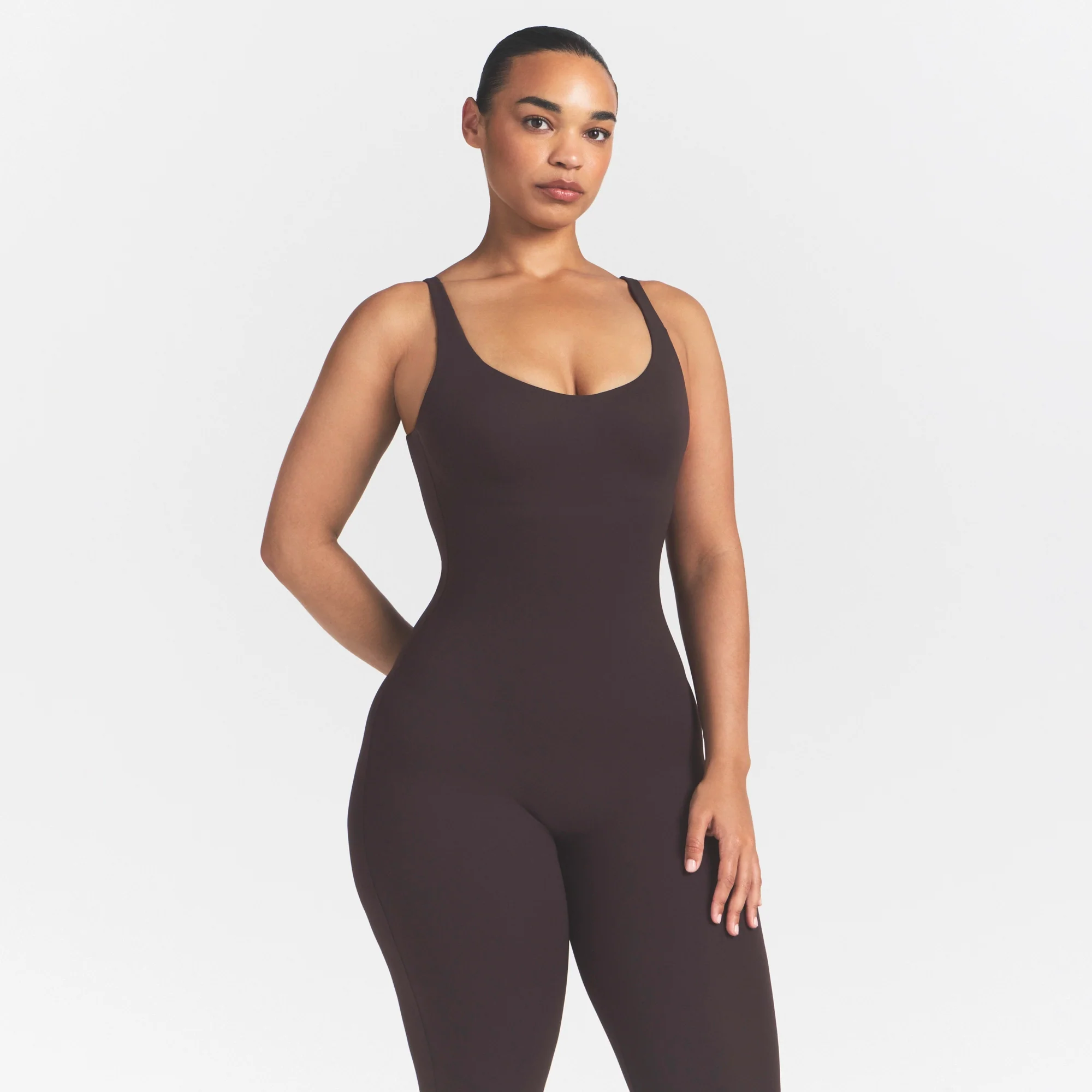 NikeSKIMS STUDIO STRETCH 29" ONE PIECE | DARK ROAST - Image 3