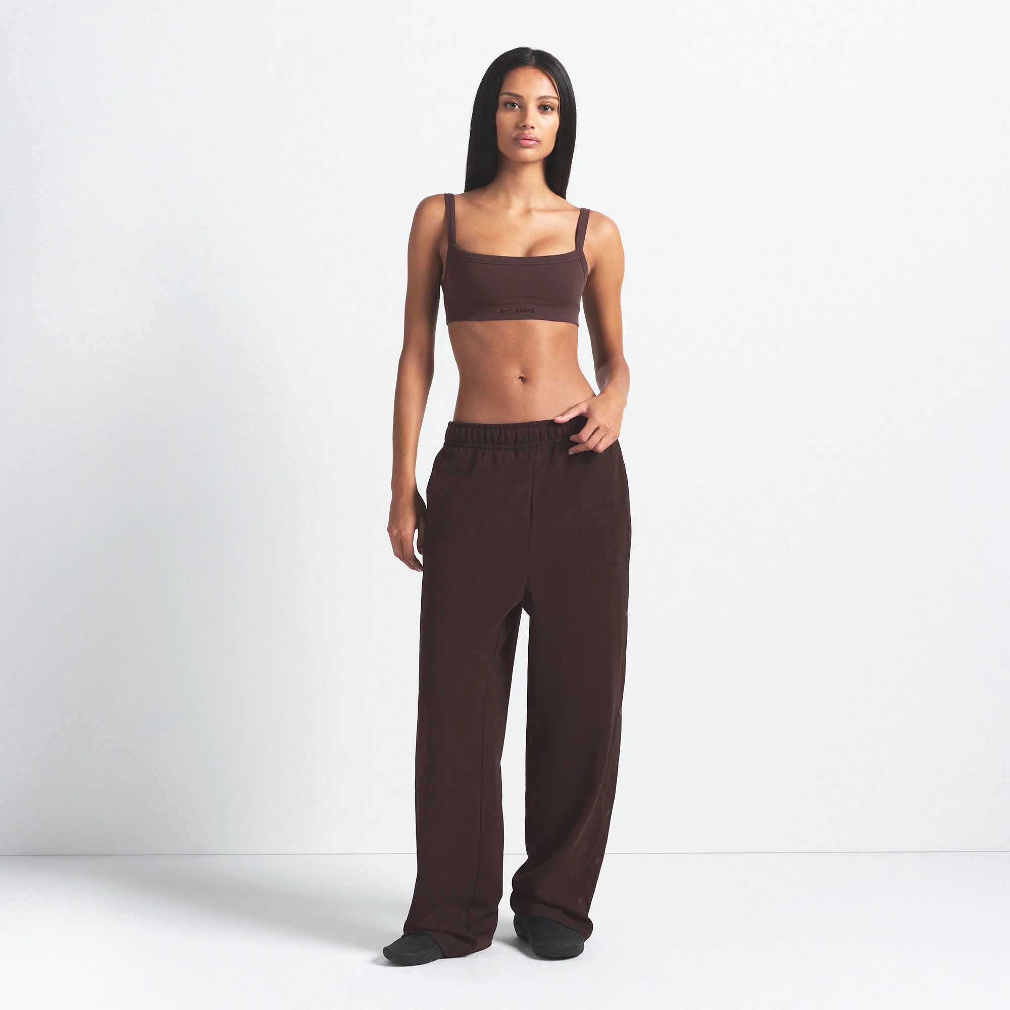 NikeSKIMS VINTAGE SEAMLESS CAMI BRA | PHOENIX - Image 3