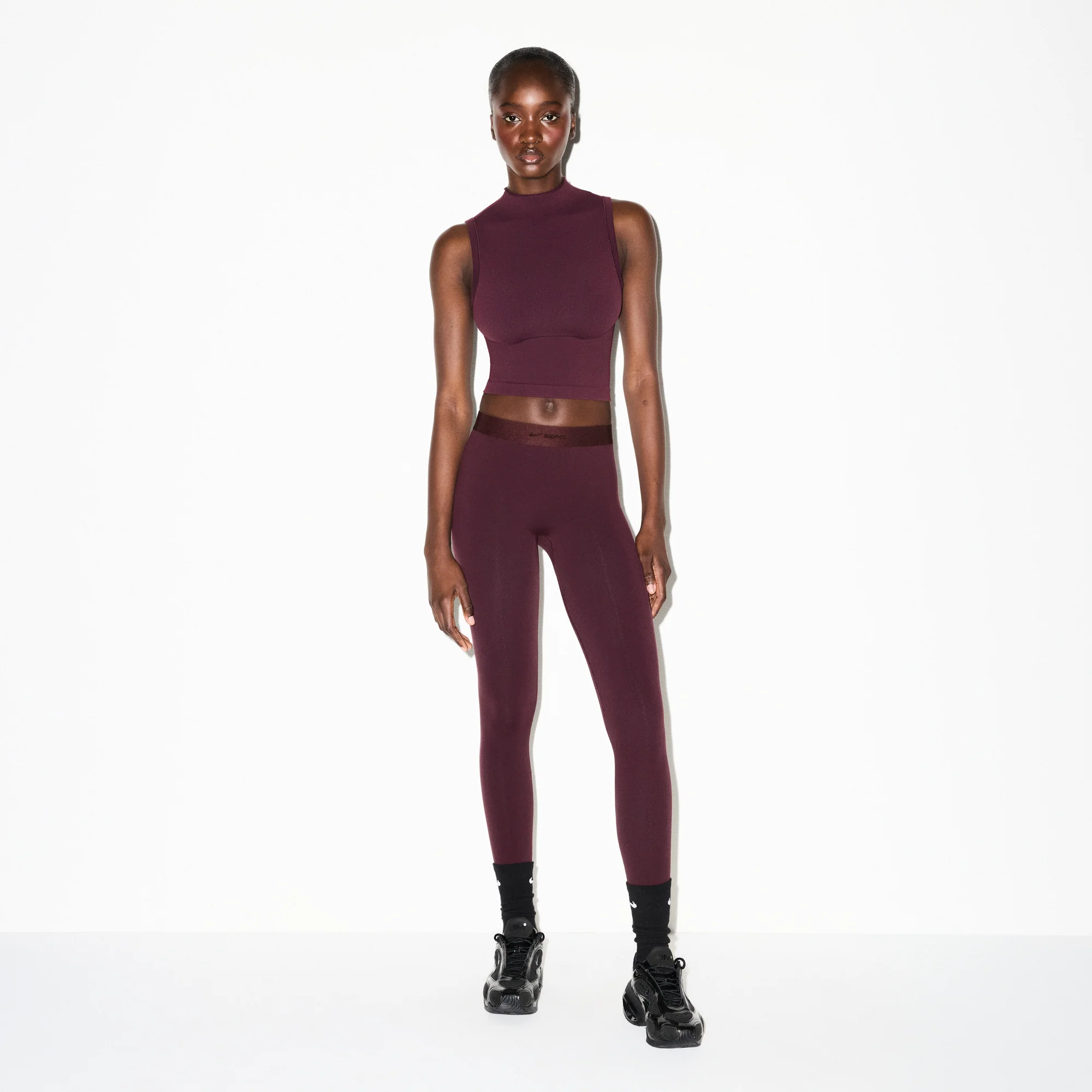 NikeSKIMS VINTAGE SEAMLESS MOCK NECK BRA TOP | CURRANT - Image 2