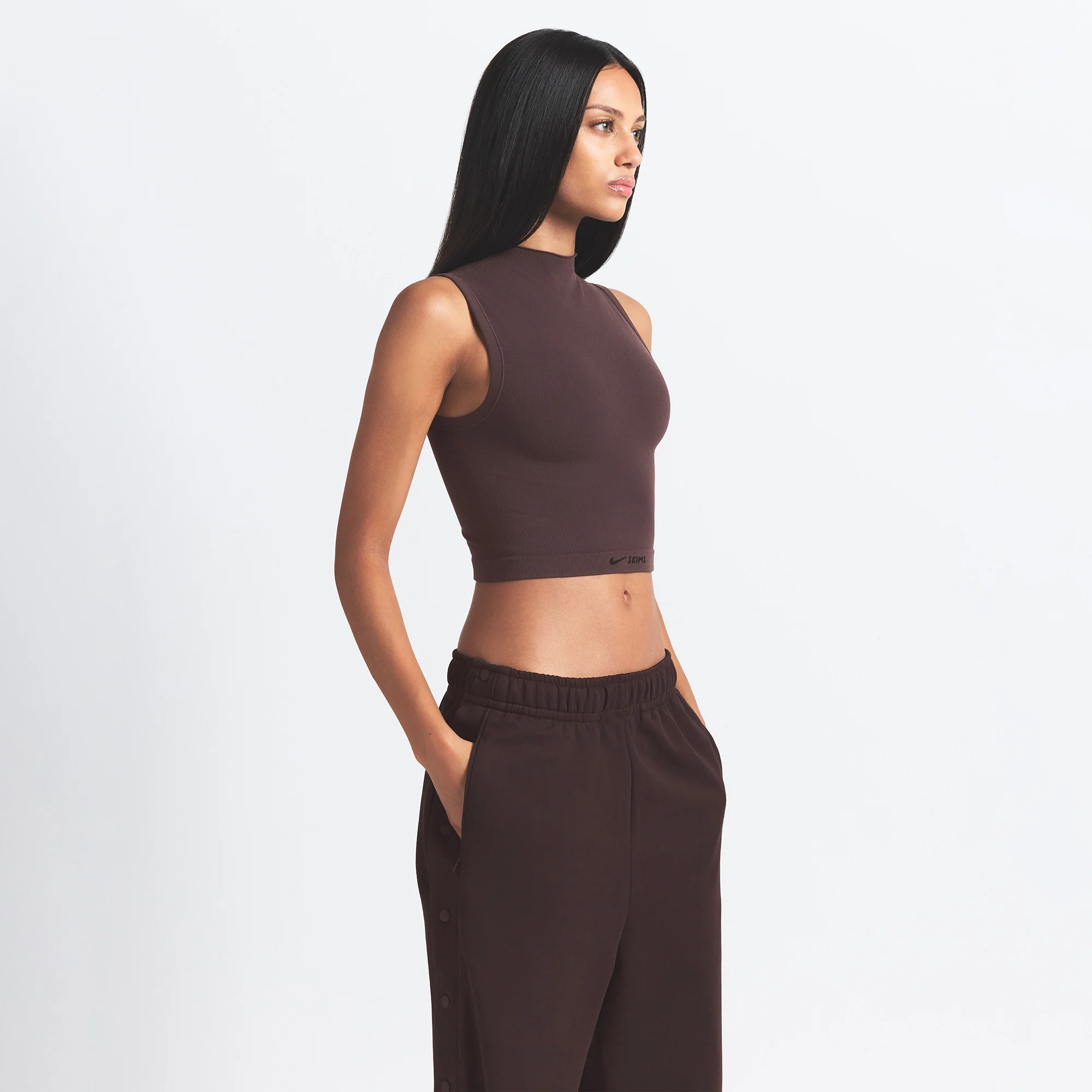 NikeSKIMS VINTAGE SEAMLESS MOCK NECK BRA TOP | PHOENIX - Image 10