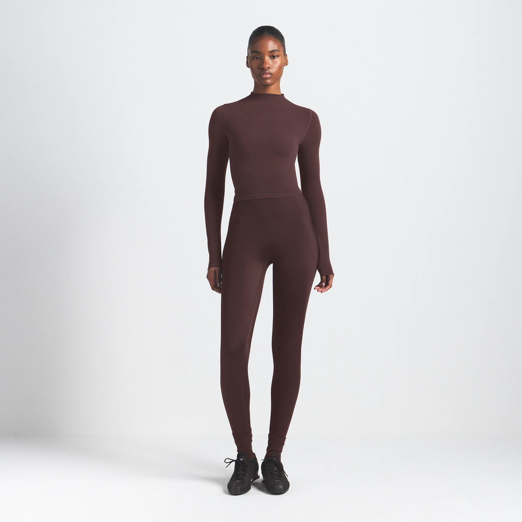 NikeSKIMS VINTAGE SEAMLESS MOCK NECK CROP TOP | PHOENIX - Image 3