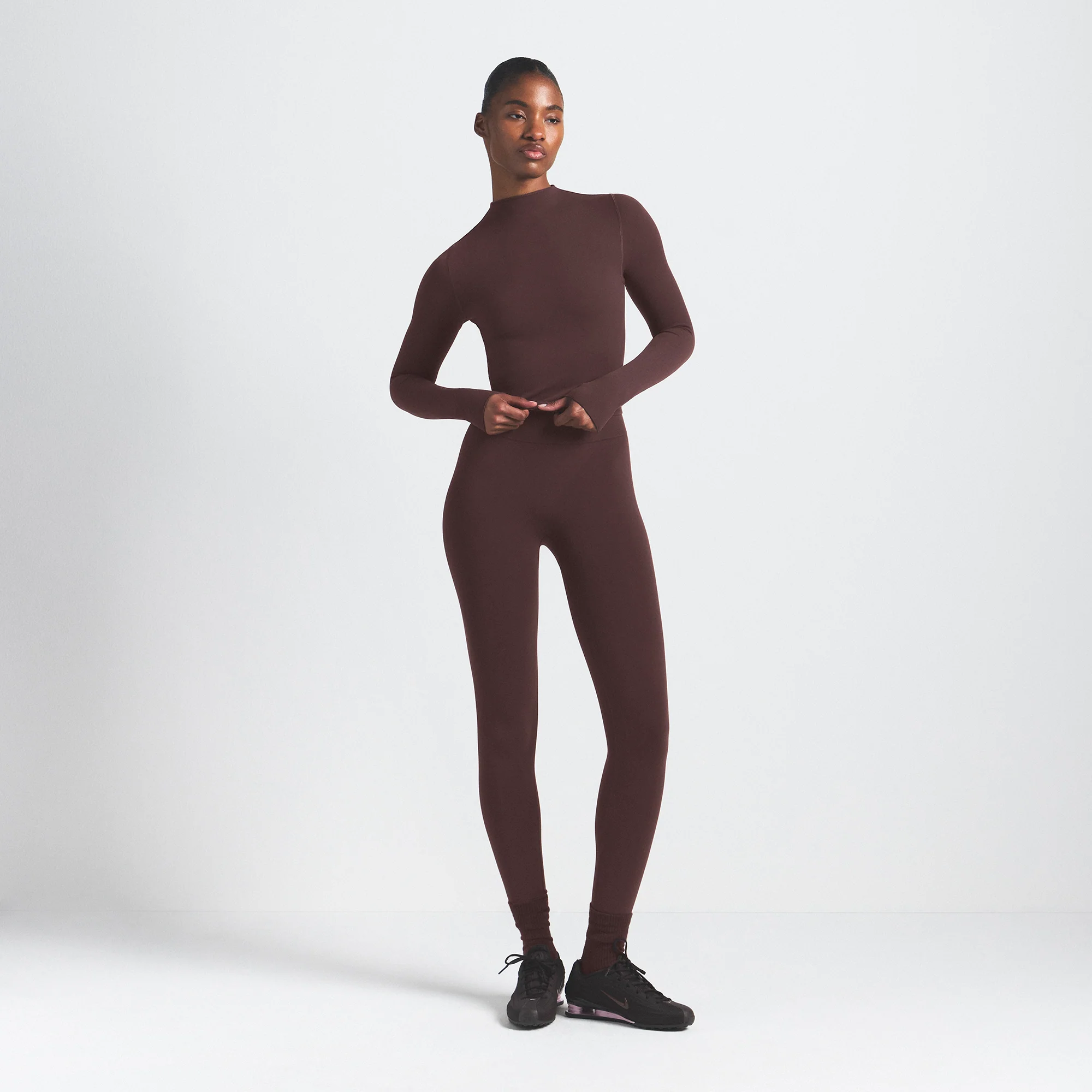 NikeSKIMS VINTAGE SEAMLESS MOCK NECK CROP TOP | PHOENIX - Image 6