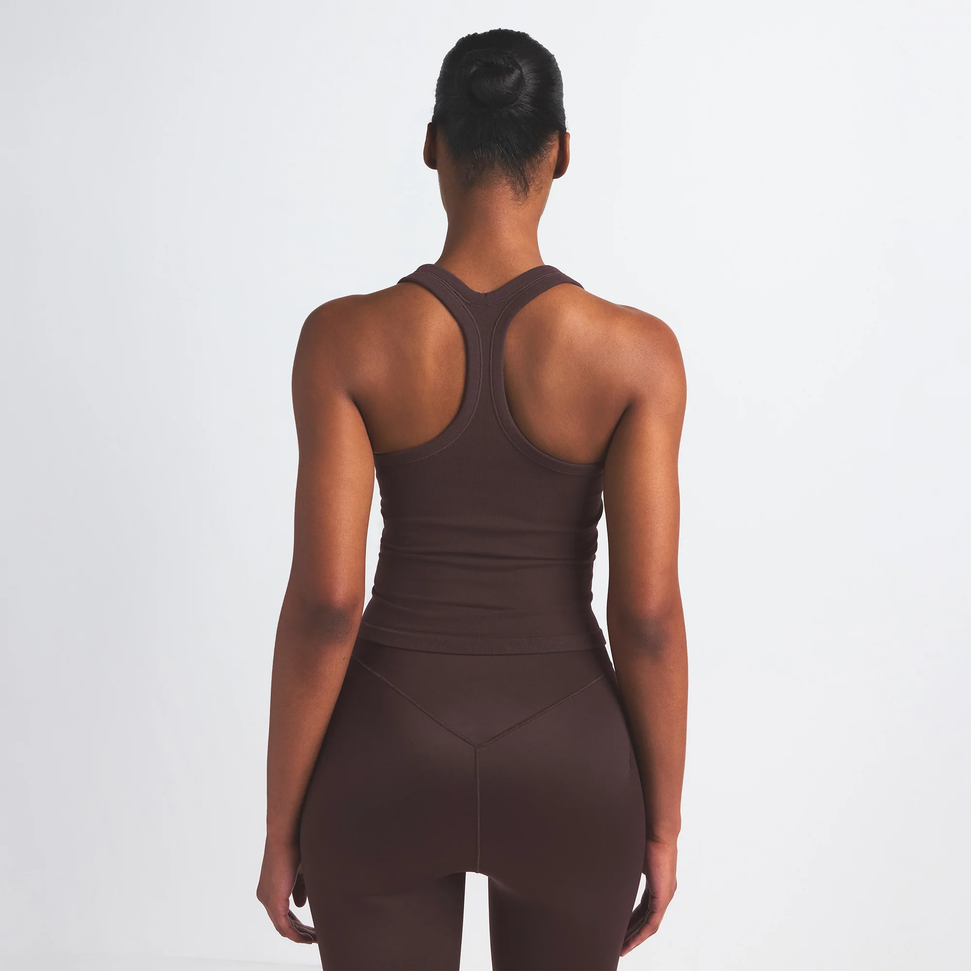 NikeSKIMS VINTAGE SEAMLESS RACER BACK TANK | PHOENIX - Image 4