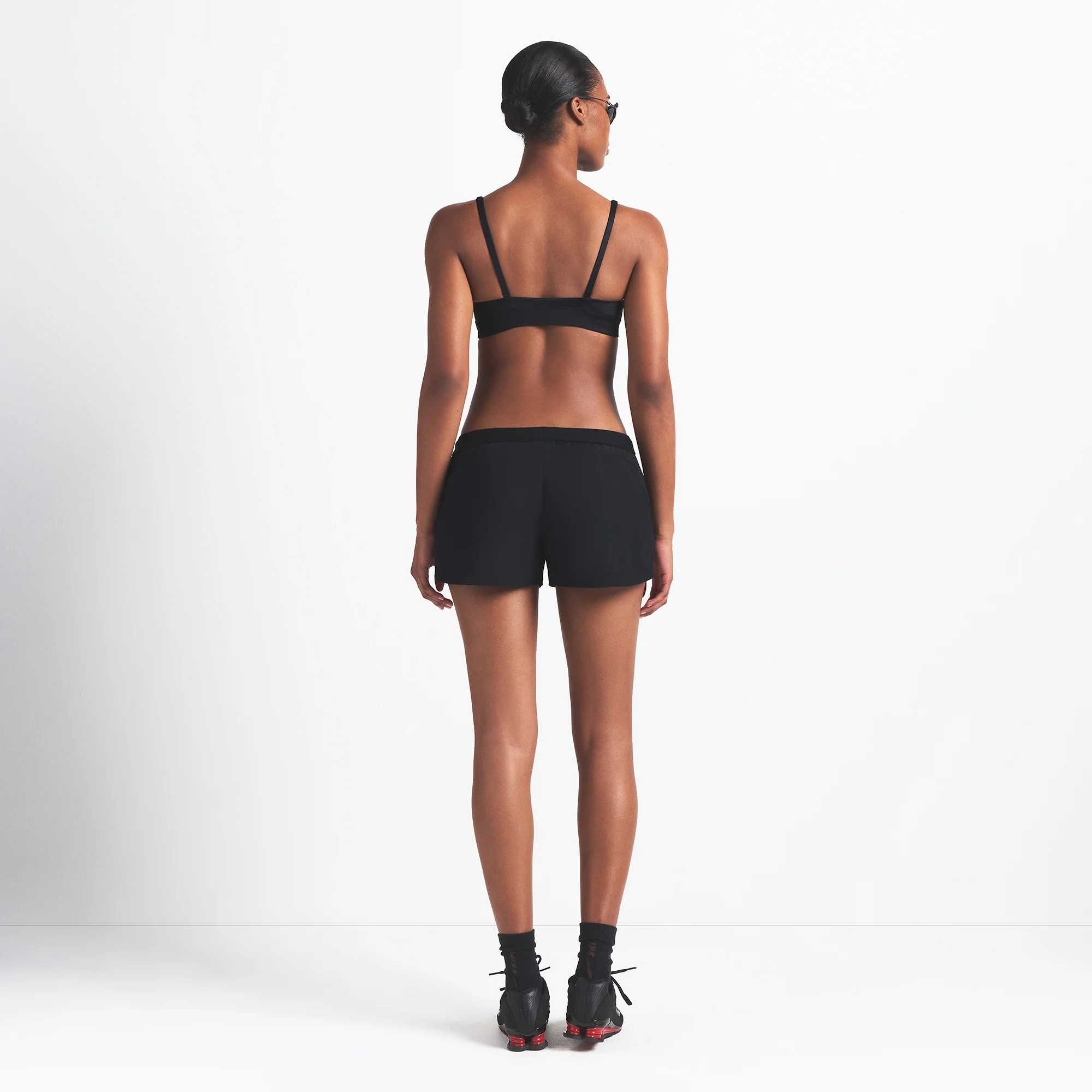 NikeSKIMS WOVEN NYLON 2.5" RUNNER SHORT | OBSIDIAN - Image 5