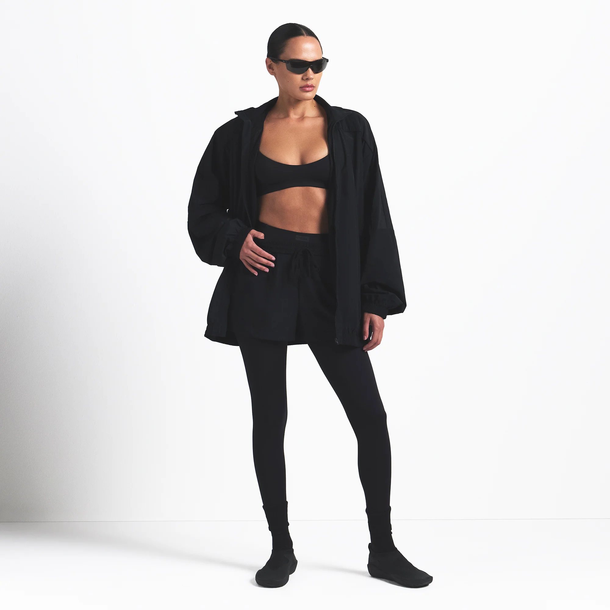 NikeSKIMS WOVEN NYLON OVERSIZED TRACK JACKET | OBSIDIAN - Image 2