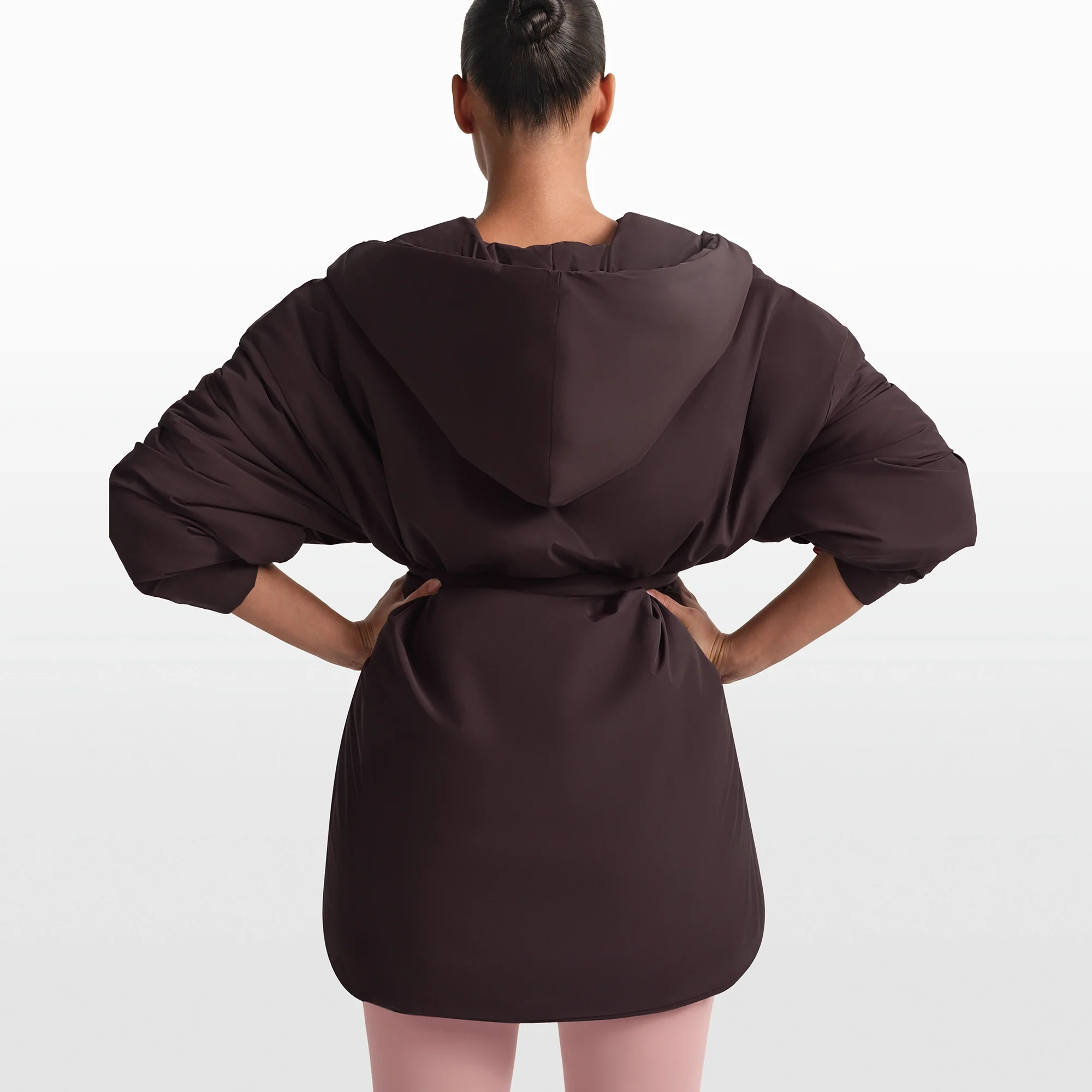 NikeSKIMS WOVEN NYLON WRAP COAT | PHOENIX - Image 5