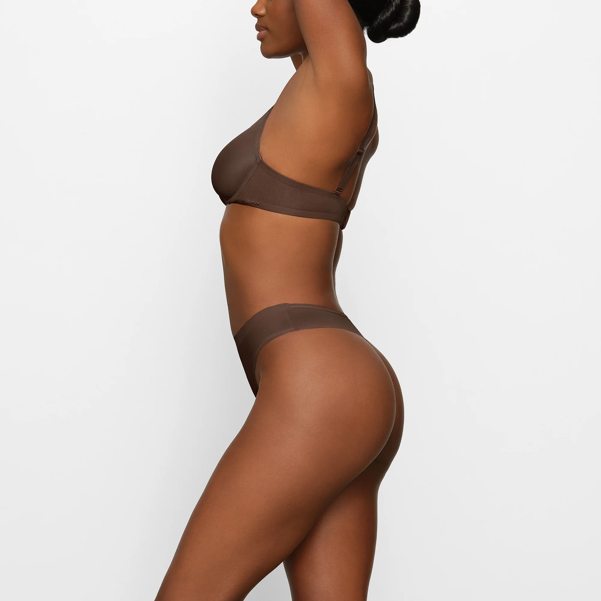NO SHOW UNLINED DEMI BRA | ESPRESSO - Image 3